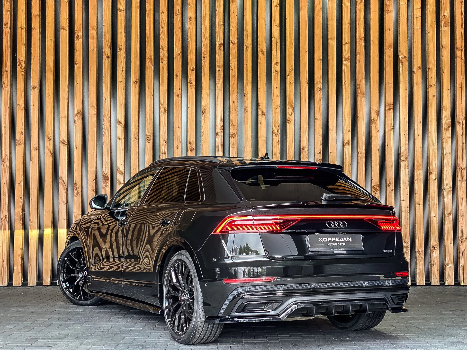 Hoofdafbeelding Audi Q8