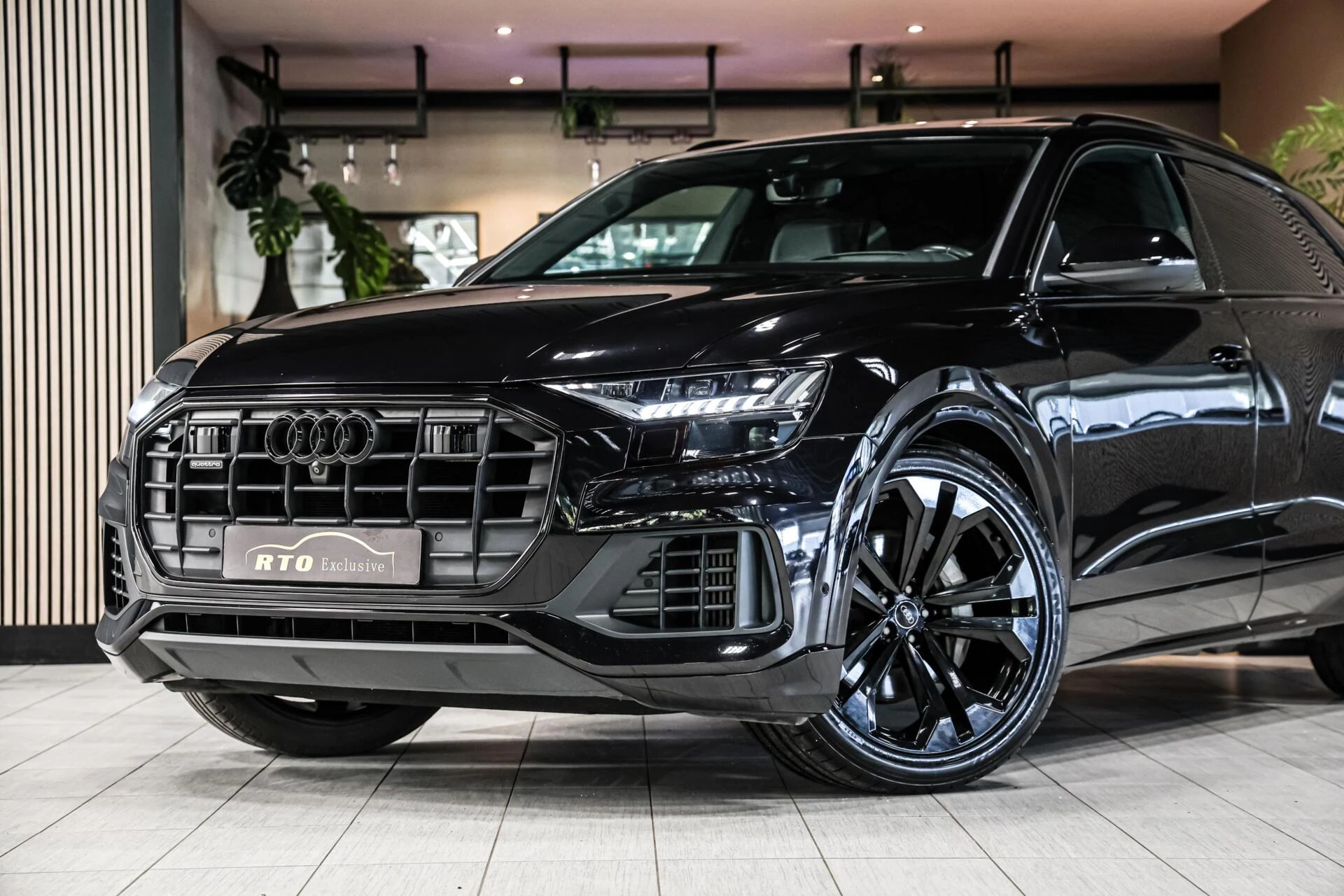 Hoofdafbeelding Audi Q8