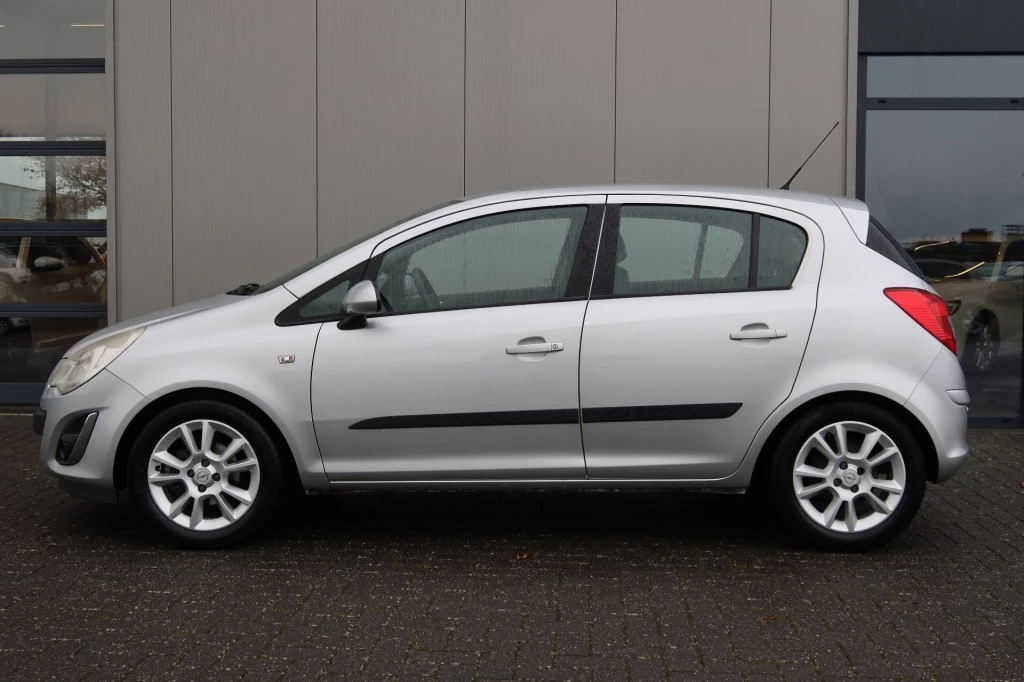 Hoofdafbeelding Opel Corsa