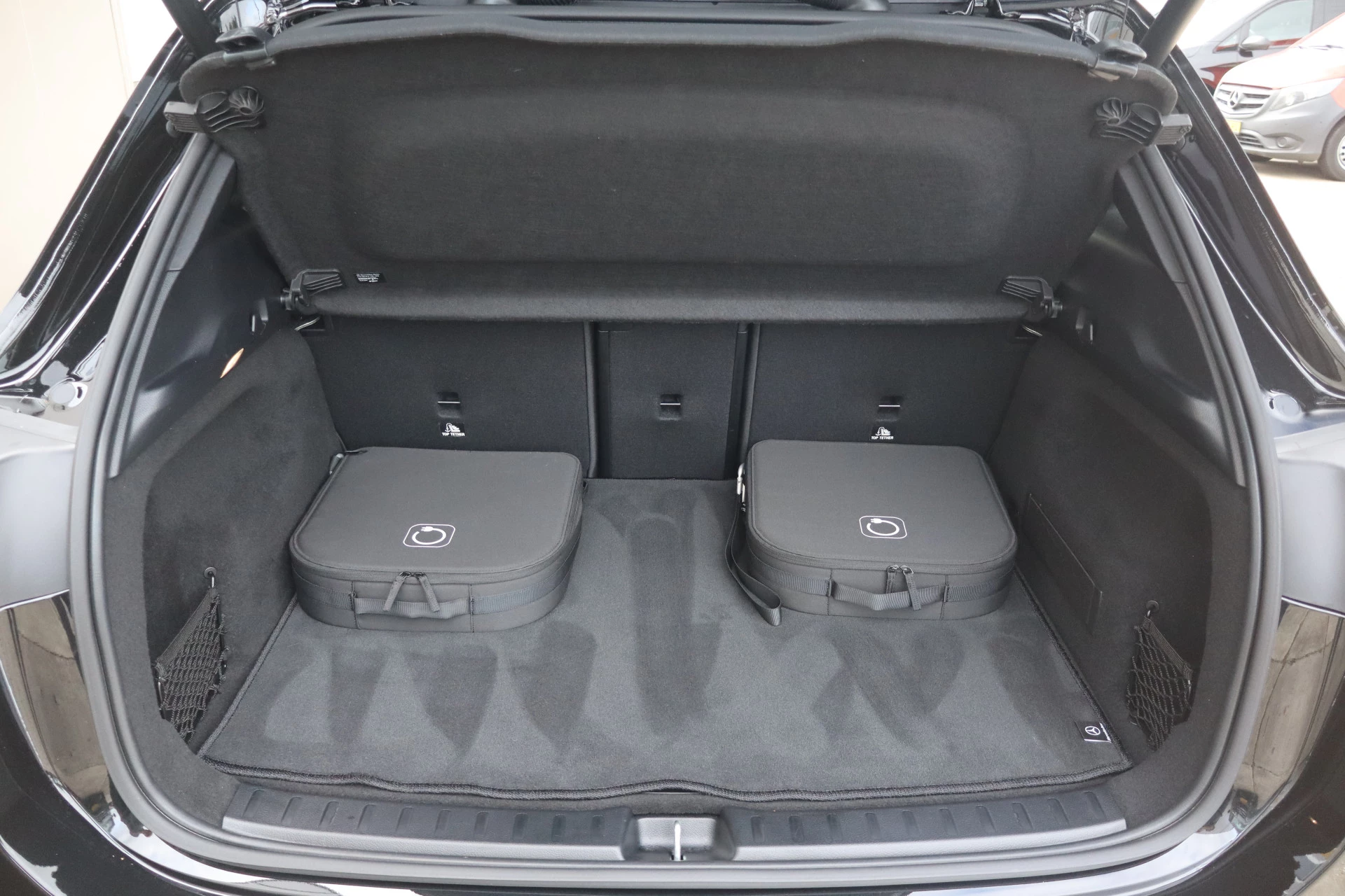 Hoofdafbeelding Mercedes-Benz EQA