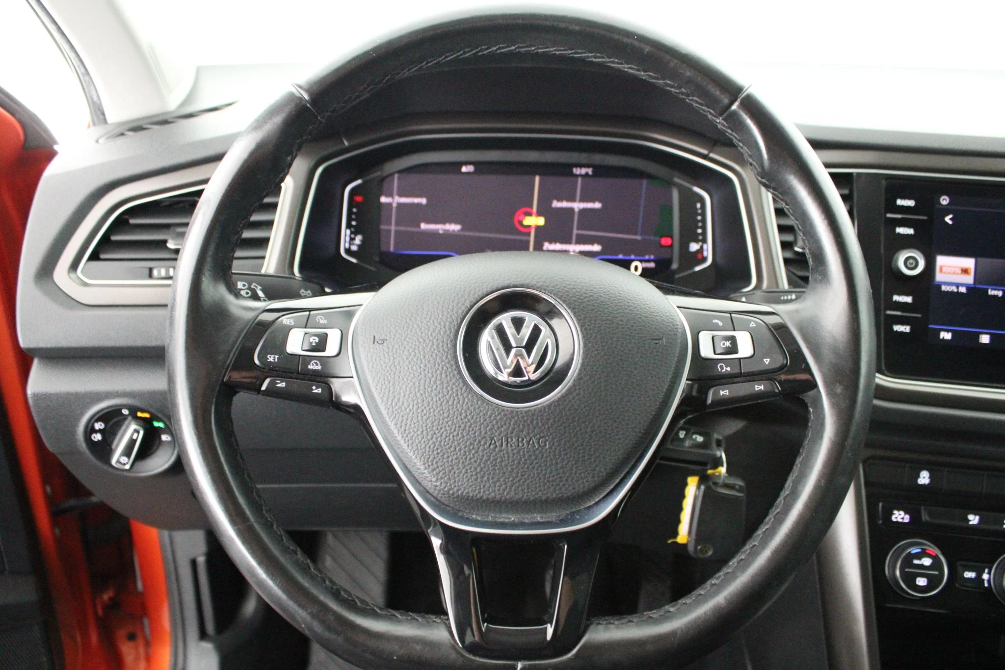 Hoofdafbeelding Volkswagen T-Roc