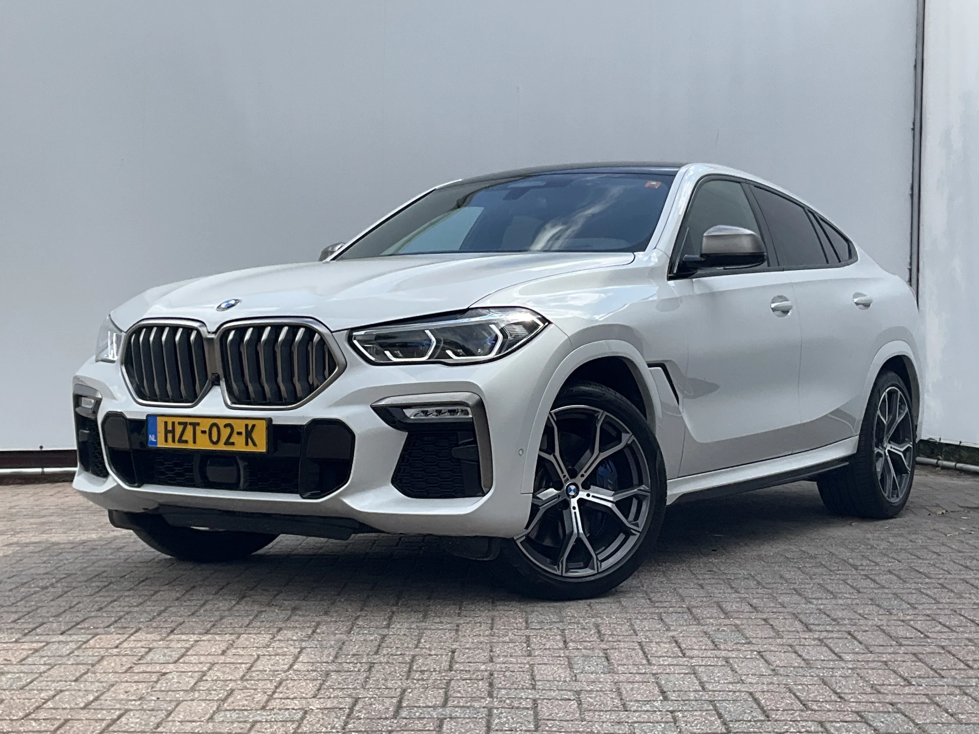Hoofdafbeelding BMW X6