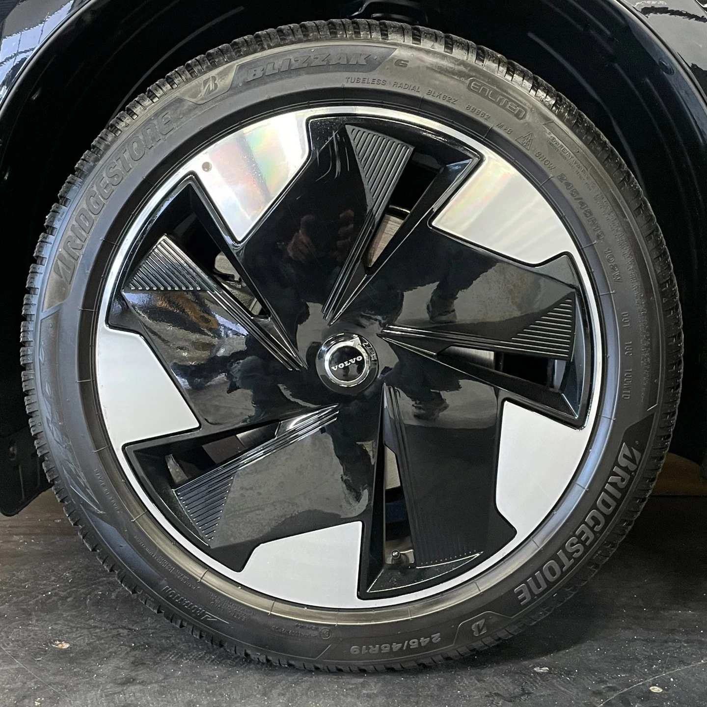 Hoofdafbeelding Volvo EX30