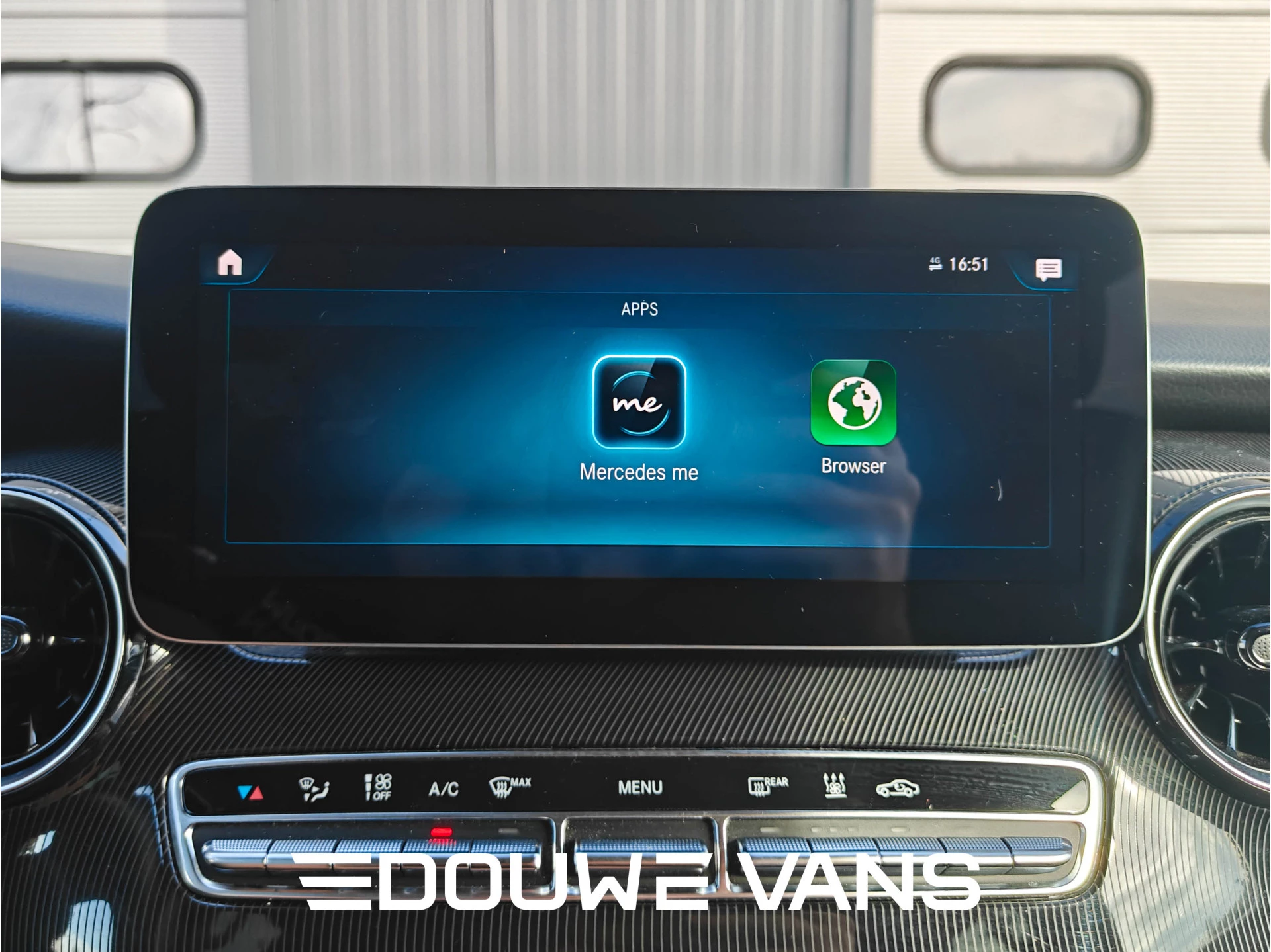 Hoofdafbeelding Mercedes-Benz EQV