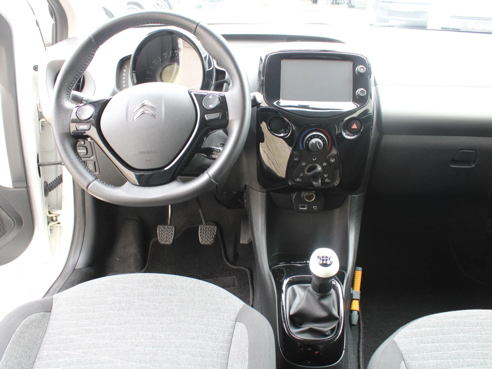 Hoofdafbeelding Citroën C1