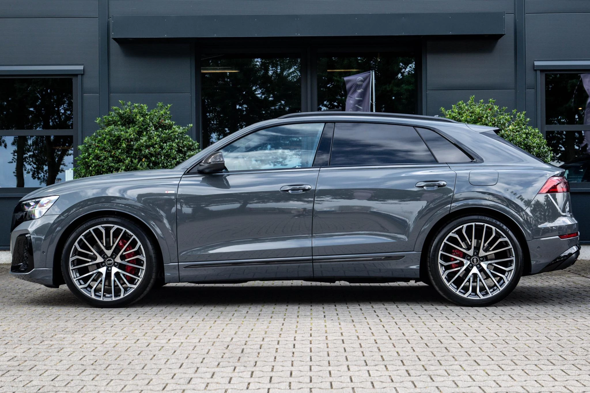 Hoofdafbeelding Audi Q8