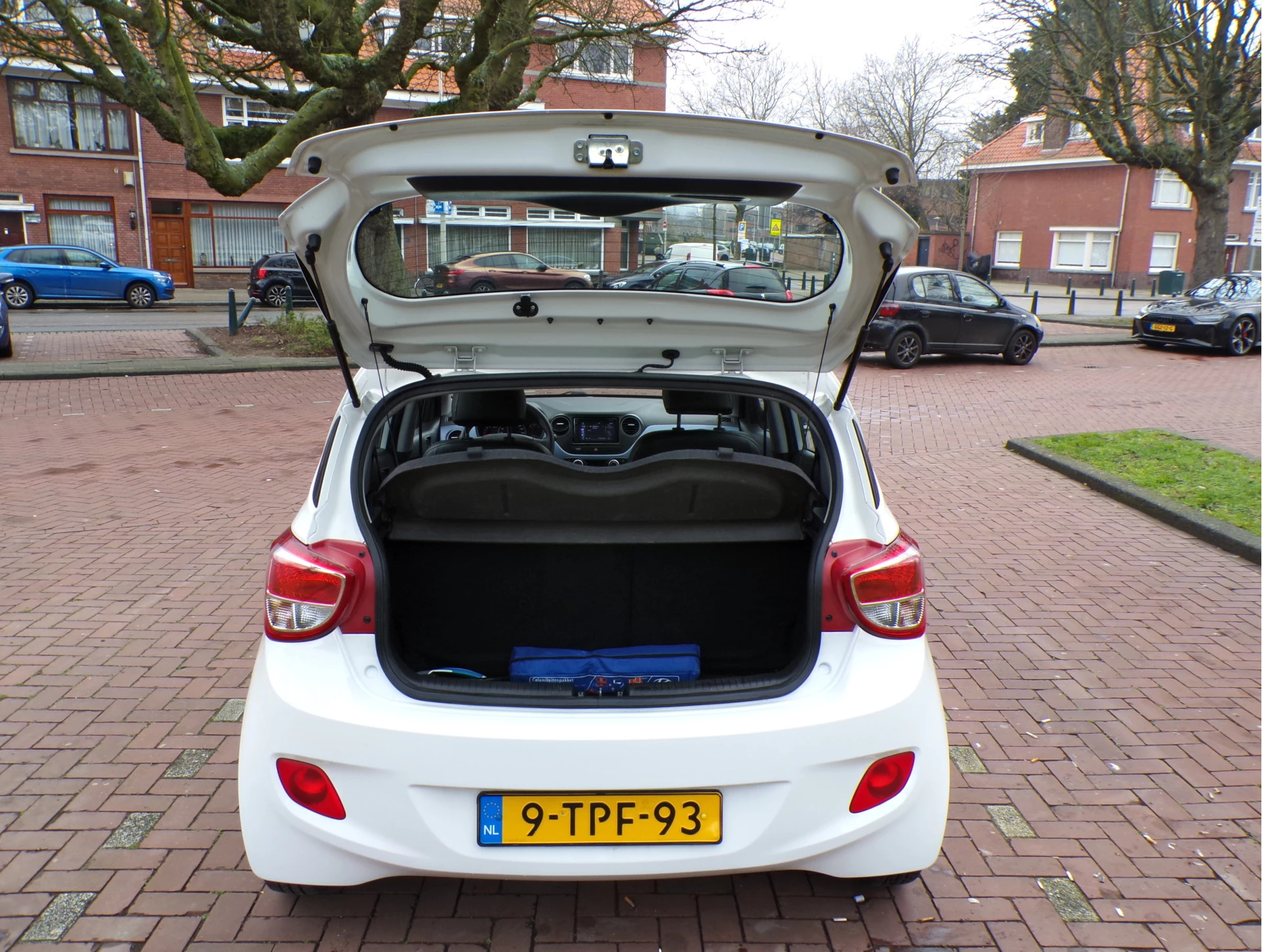 Hoofdafbeelding Hyundai i10