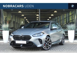 BMW 1 Serie 120 M Sport Automaat / Panoramadak / Sportstoelen / Achteruitrijcamera / M Adaptief onderstel / Comfort Access / Adaptieve LED / Stoelverwarming