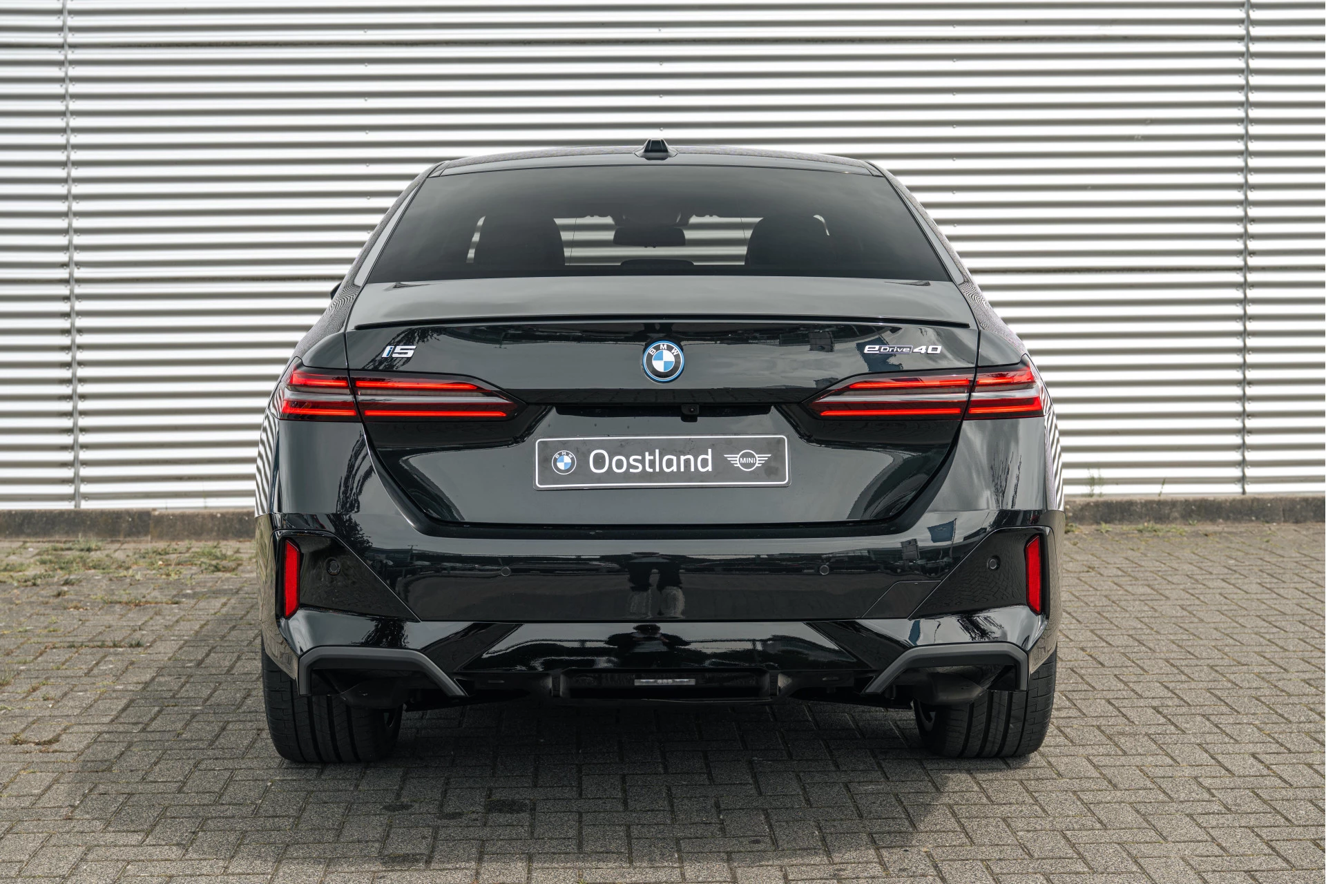 Hoofdafbeelding BMW i5