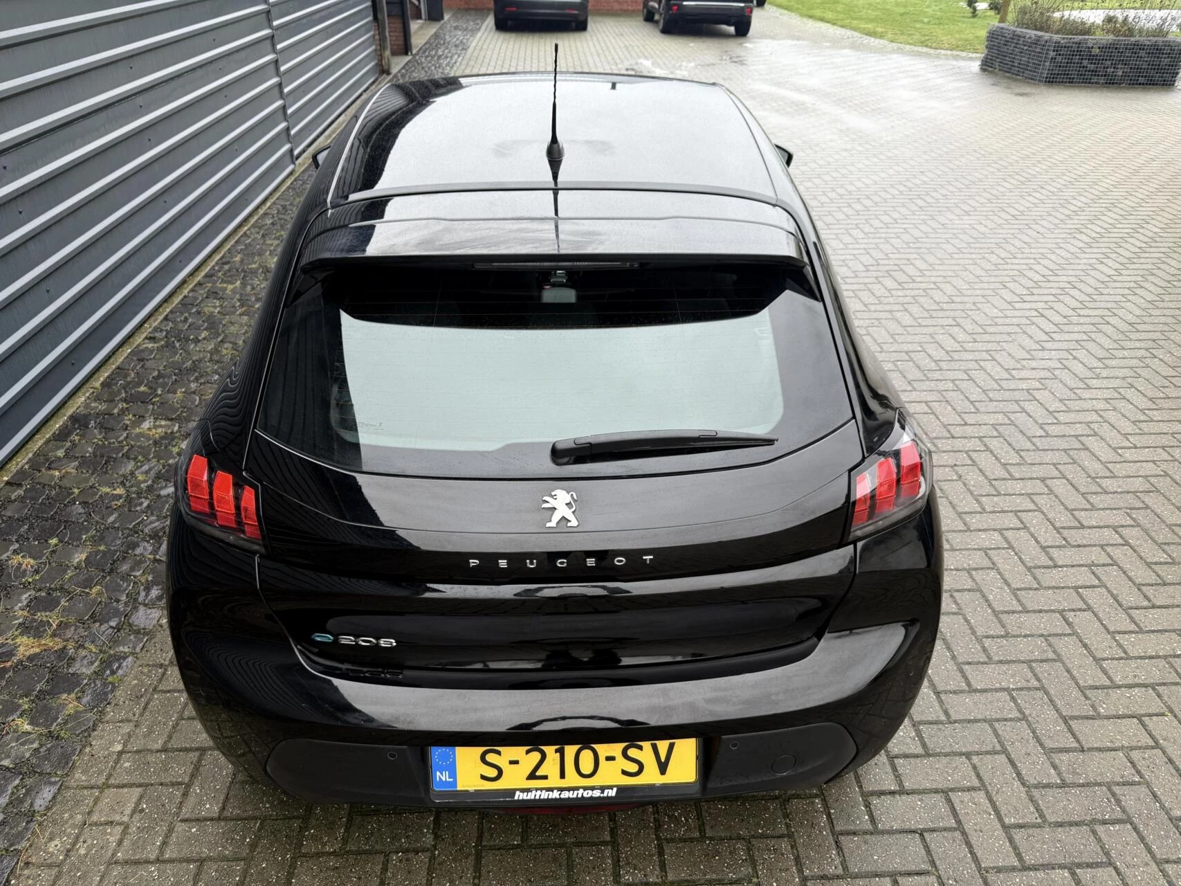 Hoofdafbeelding Peugeot e-208