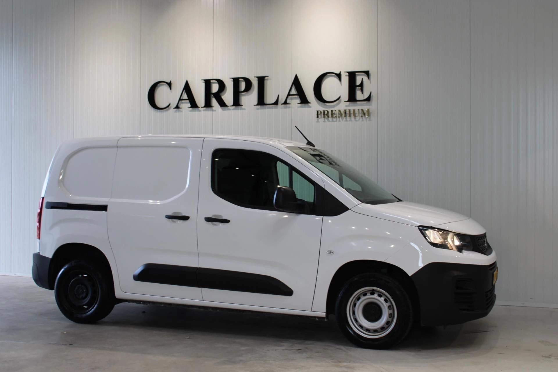 Hoofdafbeelding Peugeot Partner