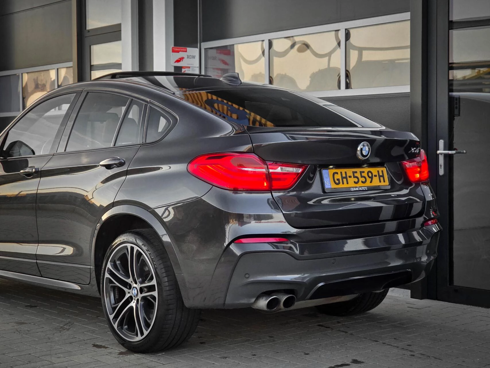 Hoofdafbeelding BMW X4
