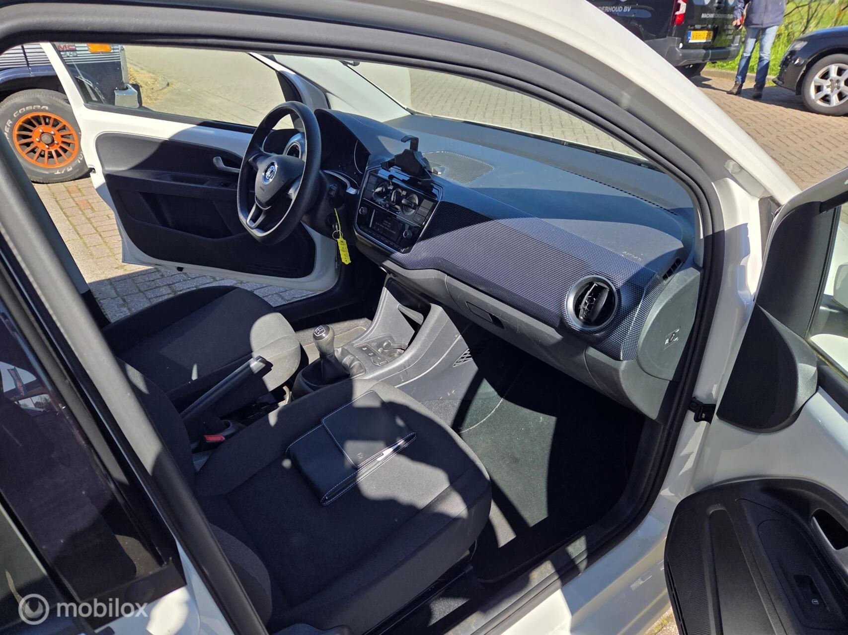 Hoofdafbeelding Volkswagen up!