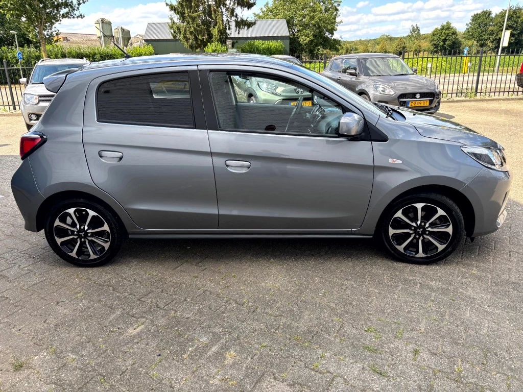 Hoofdafbeelding Mitsubishi Space Star