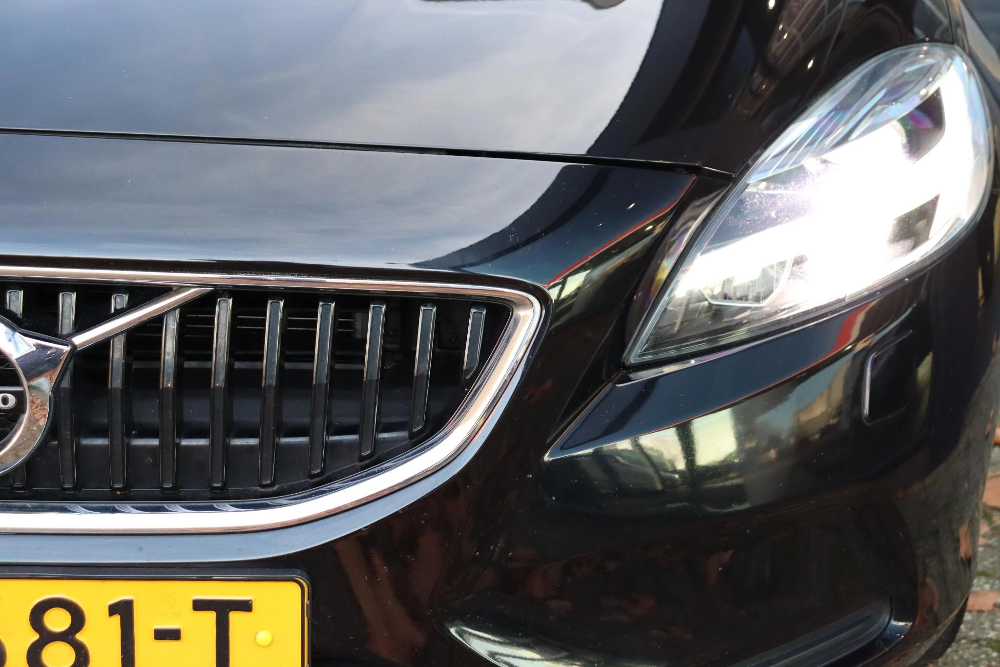 Hoofdafbeelding Volvo V40