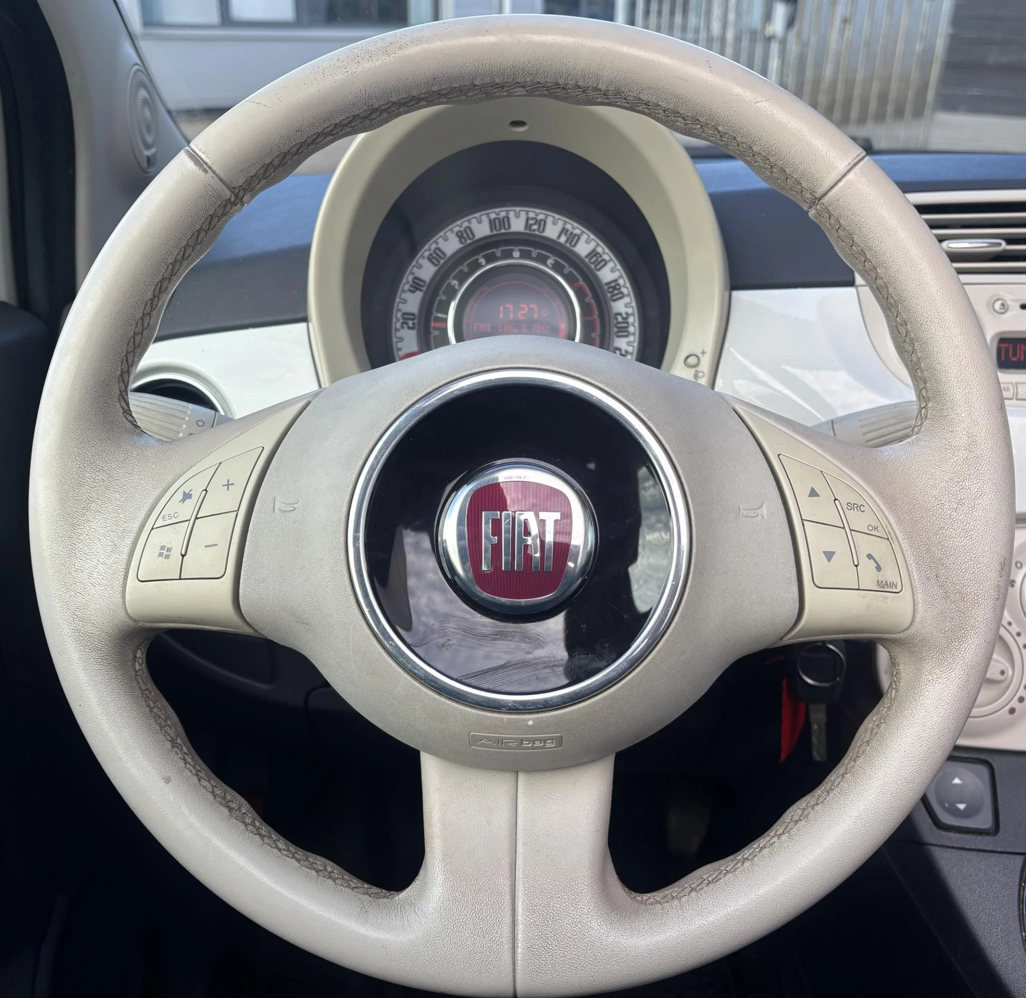 Hoofdafbeelding Fiat 500C