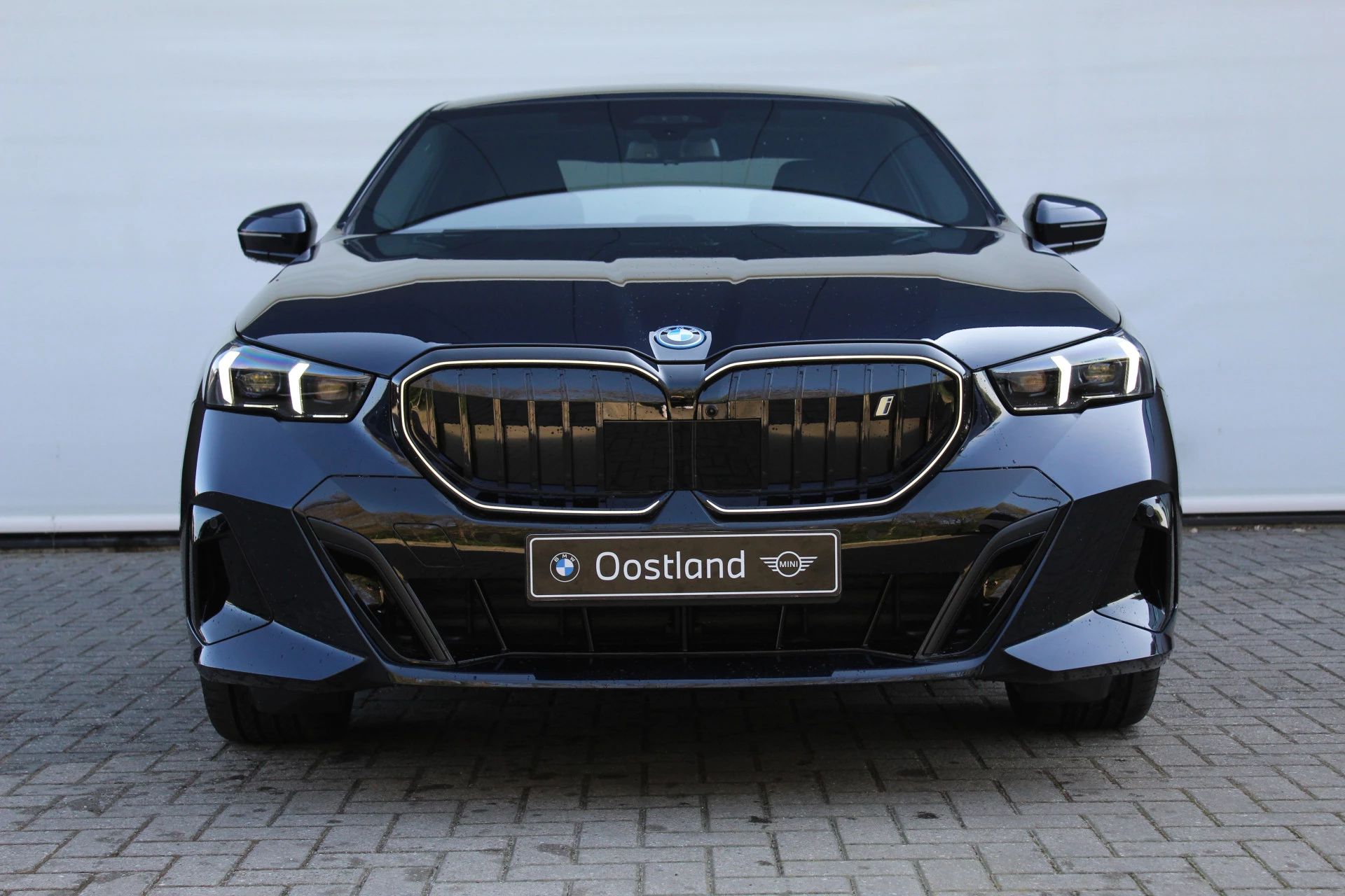 Hoofdafbeelding BMW i5