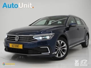 Hoofdafbeelding Volkswagen Passat Volkswagen Passat Variant 1.4 TSI PHEV GTE | Virtual Cockpit | Carplay | LED | Keyless | Trekhaak