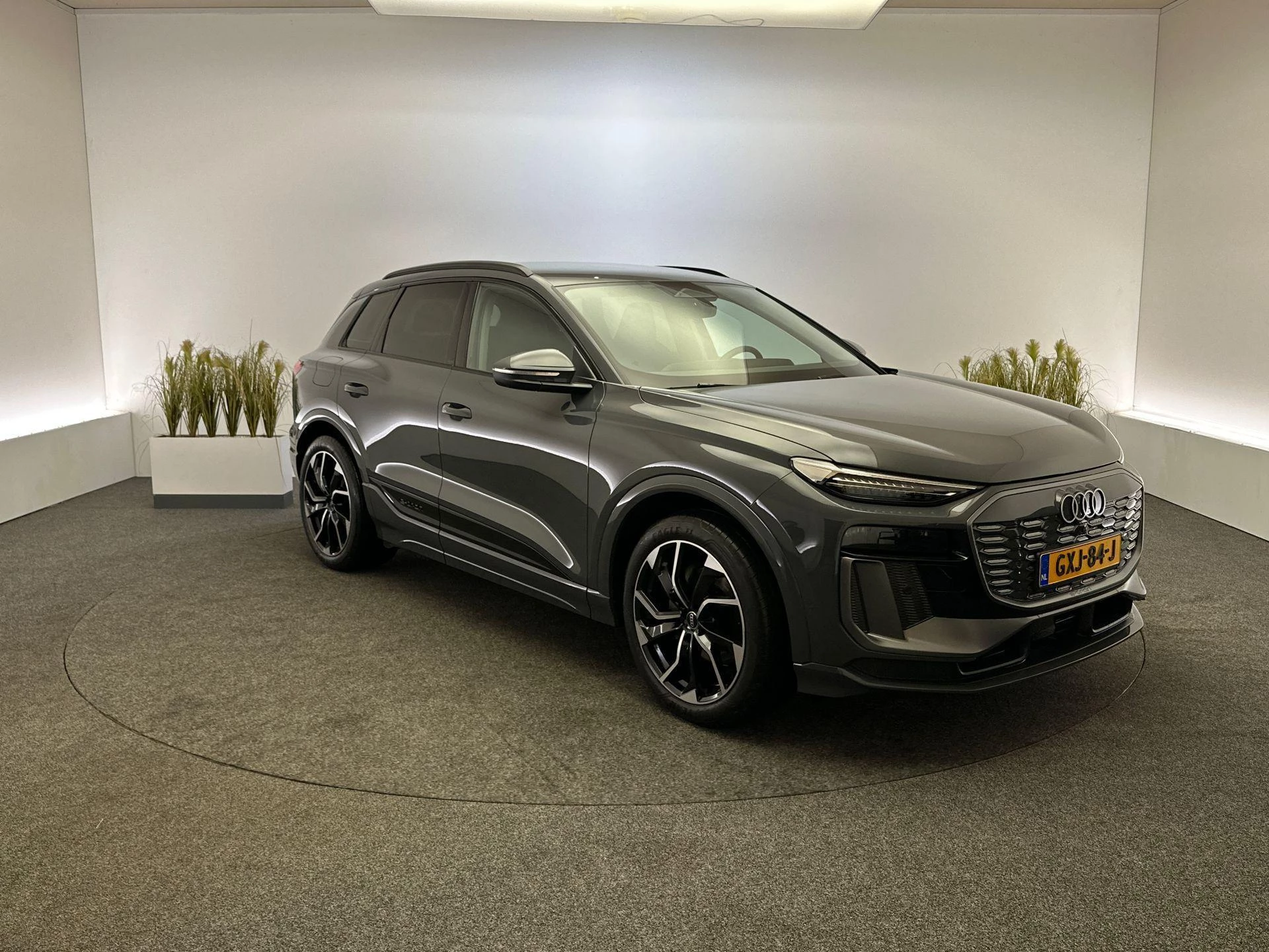 Hoofdafbeelding Audi Q6 e-tron