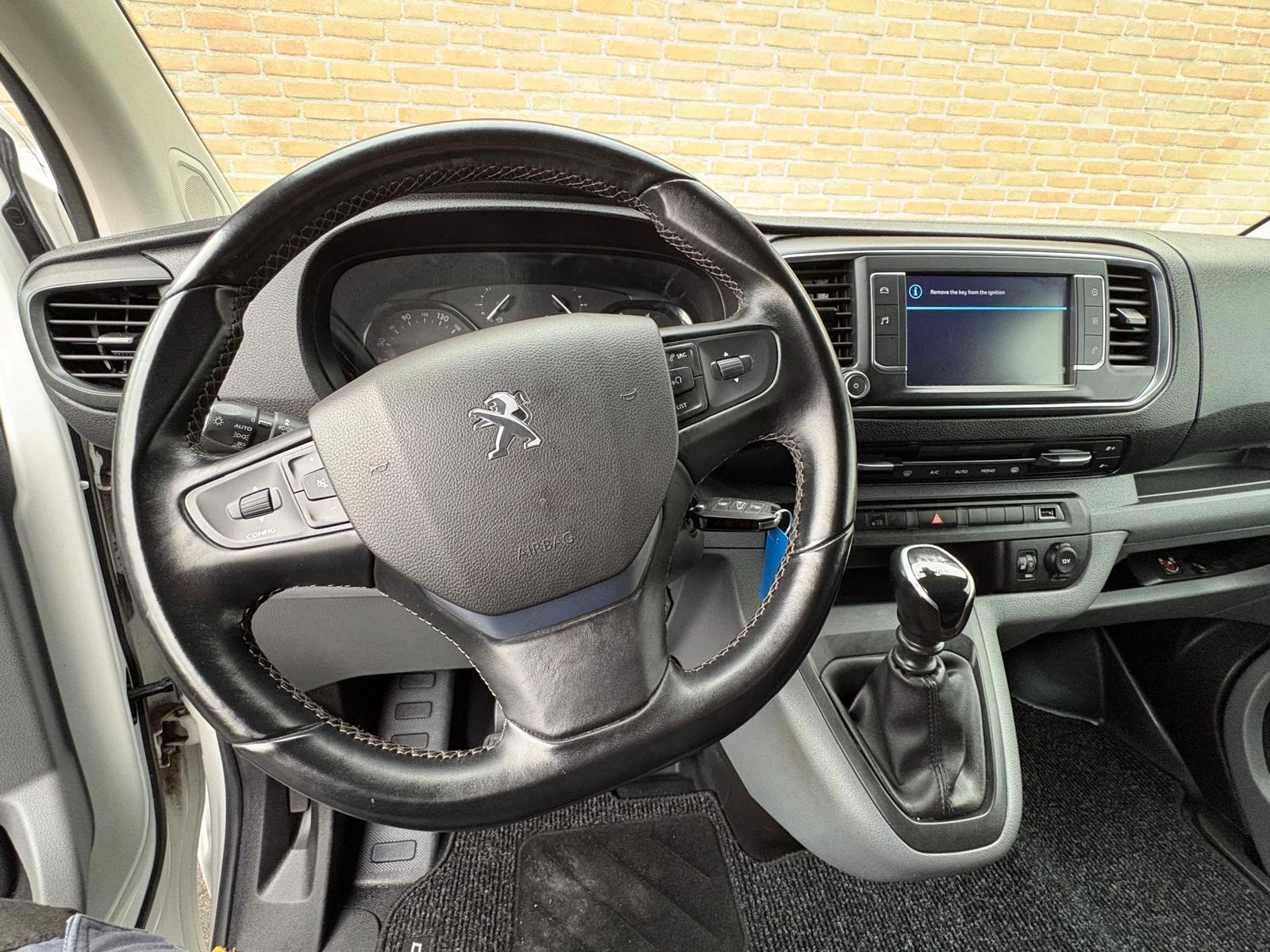 Hoofdafbeelding Peugeot Expert