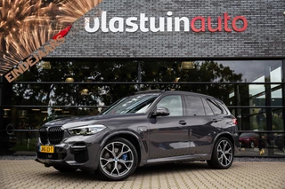 BMW X5 xDrive45e High Executive M-Sport , 4-wielsturing, Softclose, Skylounge, Dravitgrau,