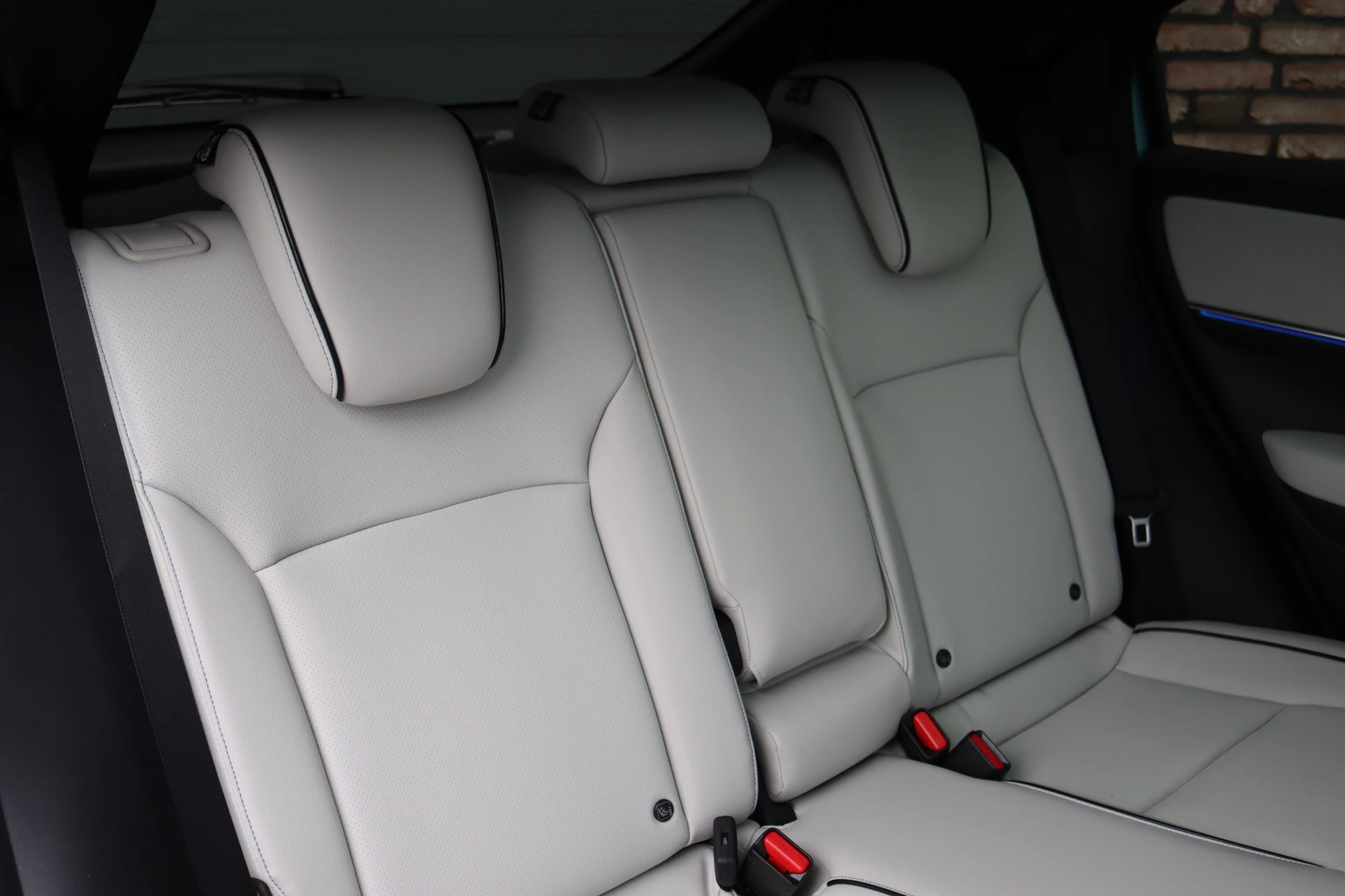 Hoofdafbeelding Honda e:Ny1