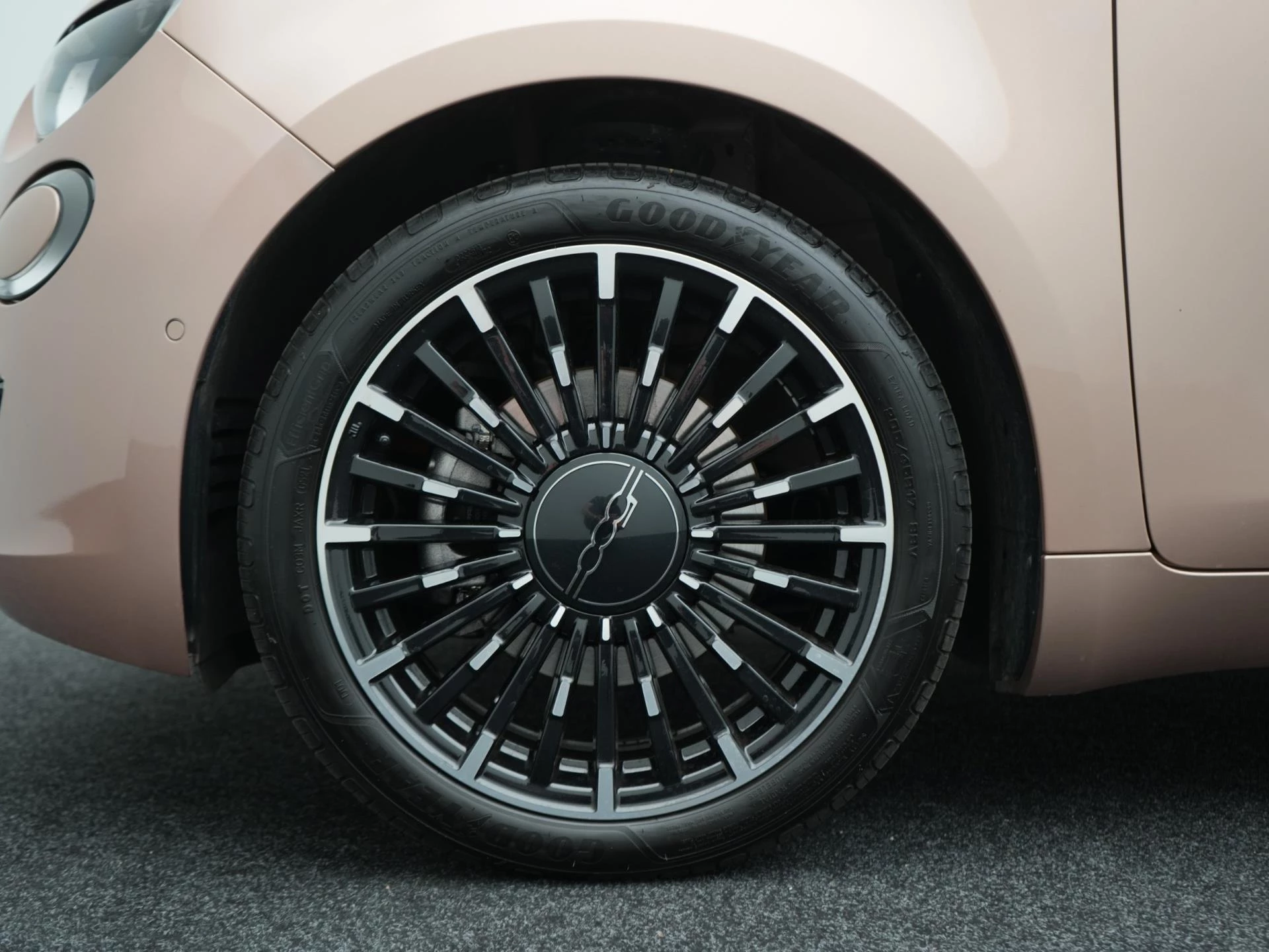 Hoofdafbeelding Fiat 500e