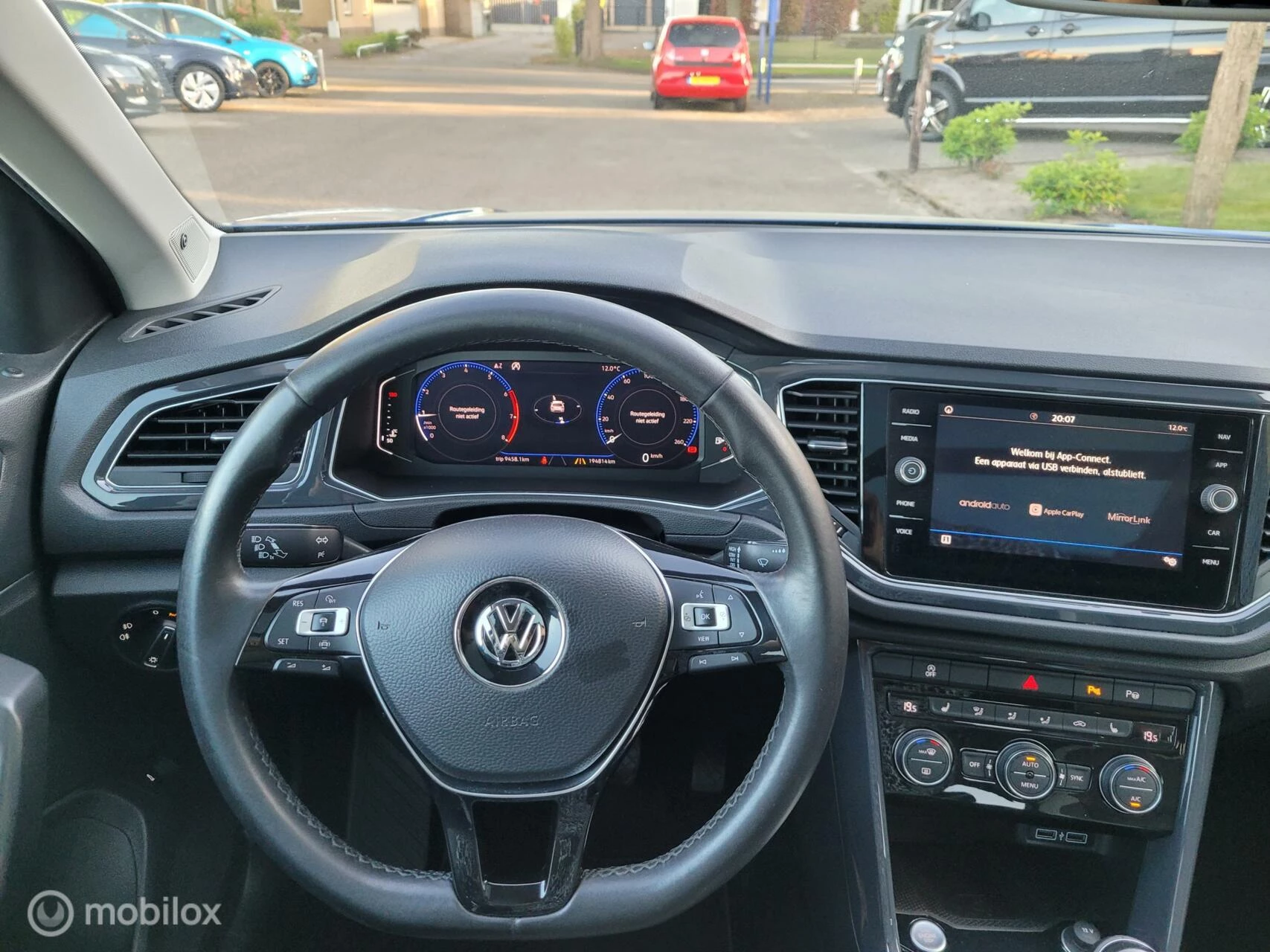 Hoofdafbeelding Volkswagen T-Roc