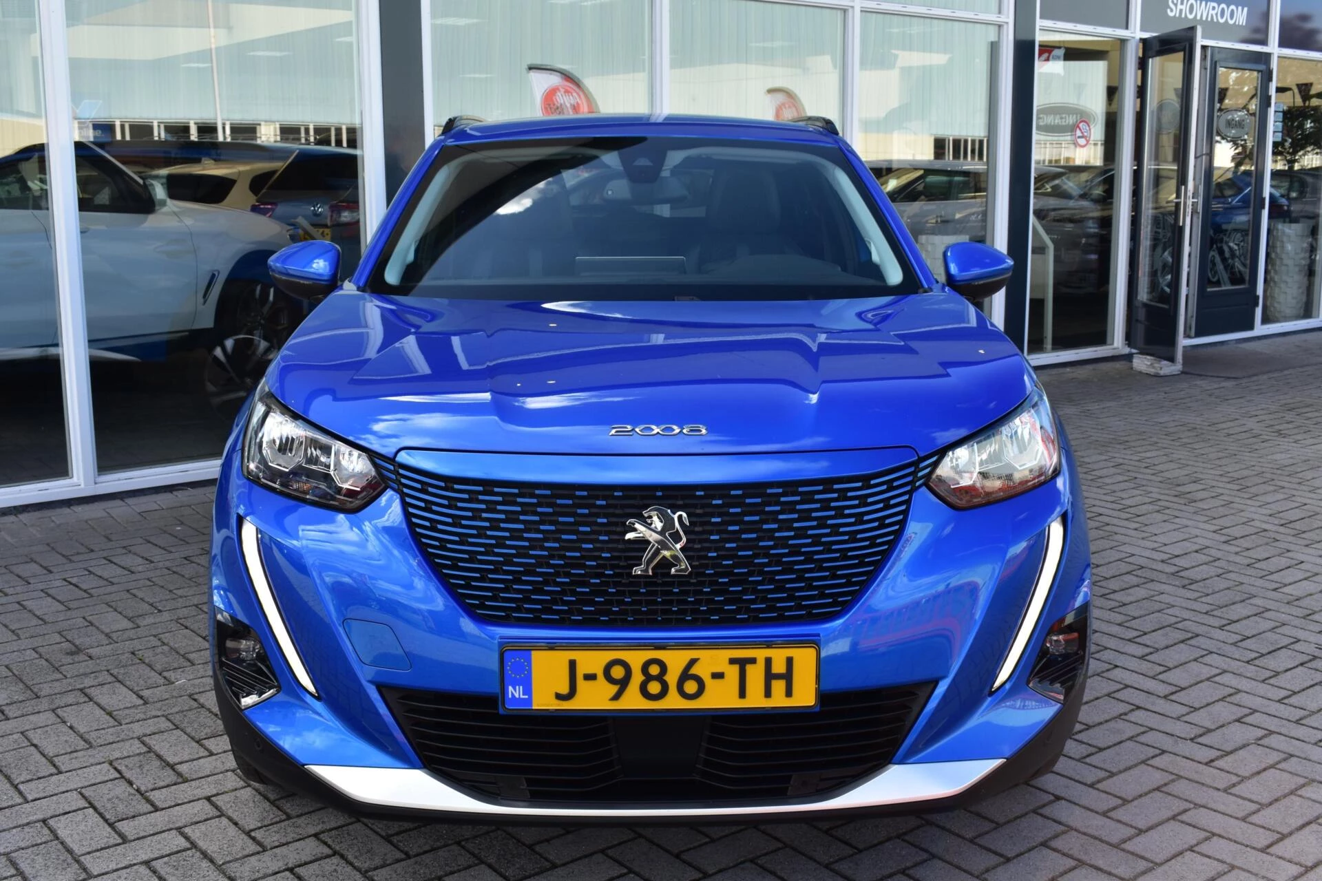 Hoofdafbeelding Peugeot e-2008