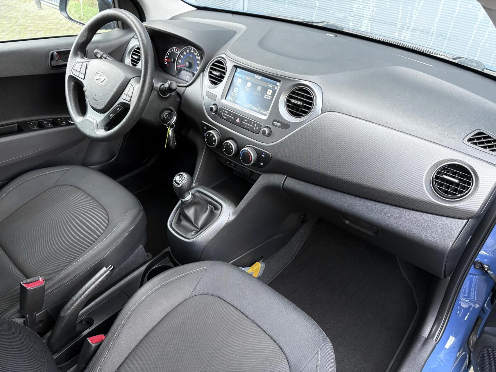 Hoofdafbeelding Hyundai i10