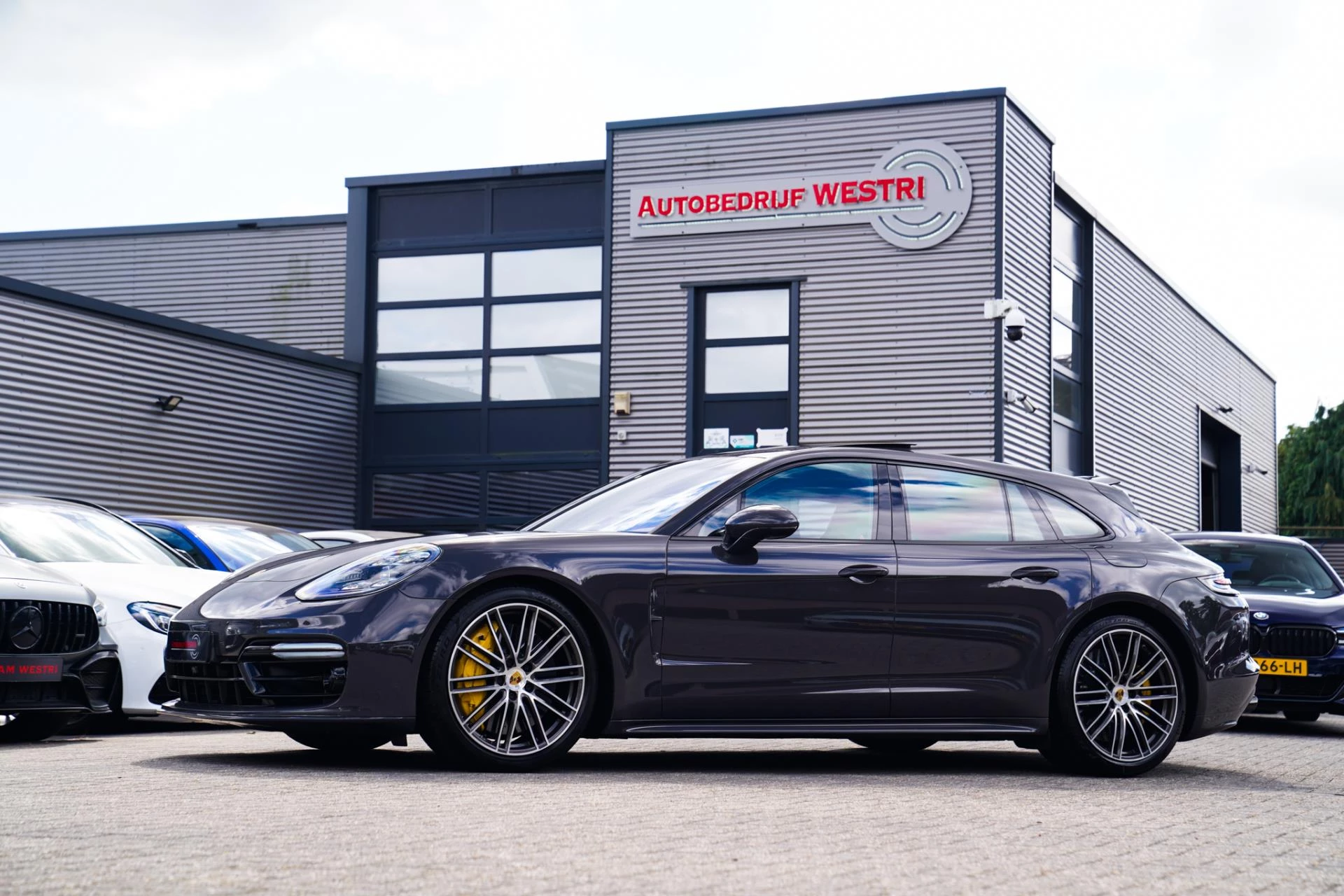 Hoofdafbeelding Porsche Panamera