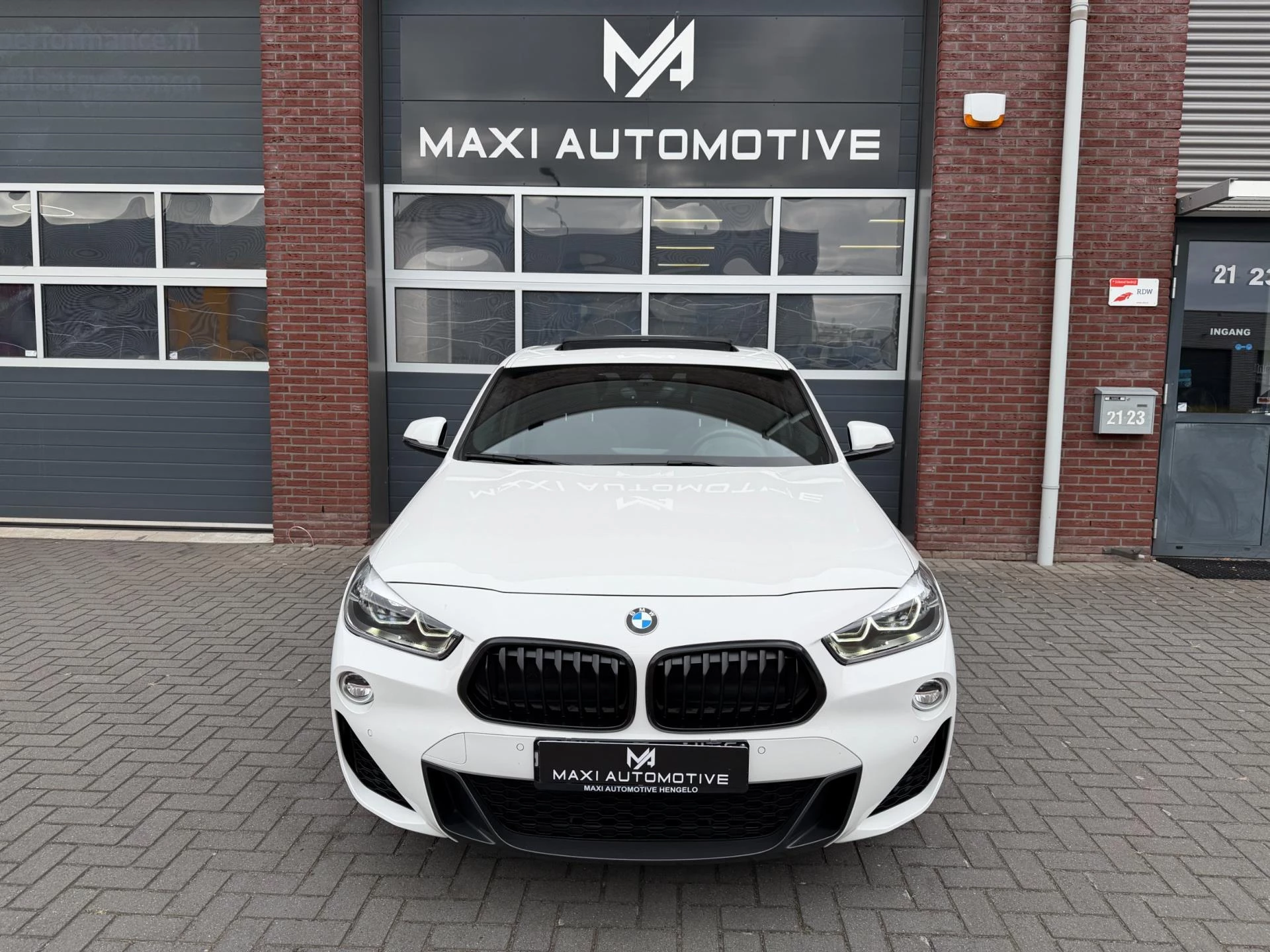 Hoofdafbeelding BMW X2