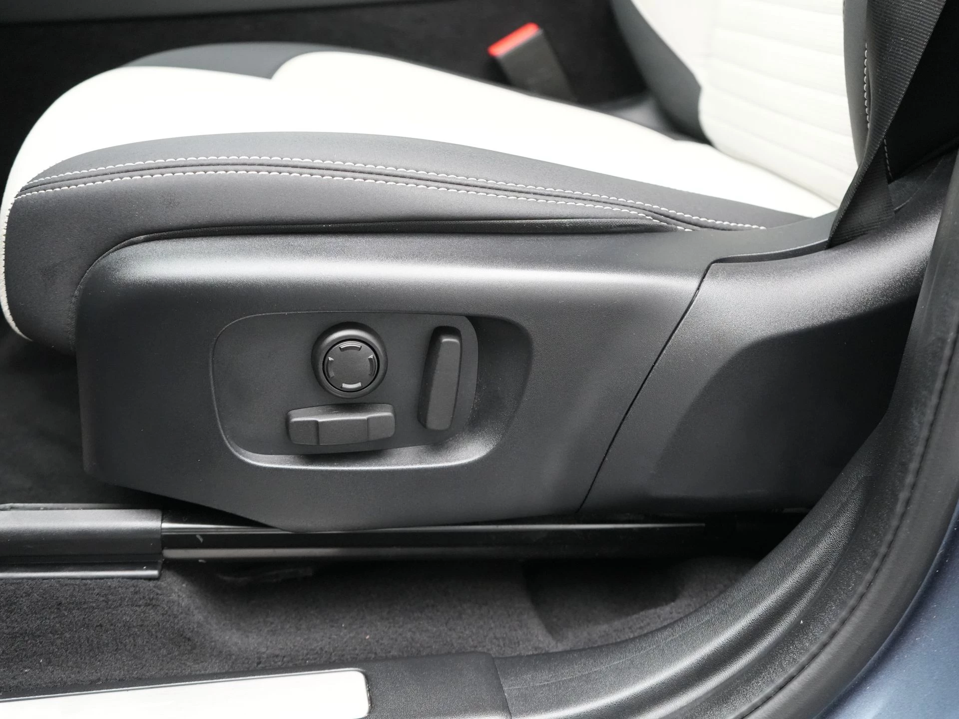 Hoofdafbeelding Land Rover Discovery Sport