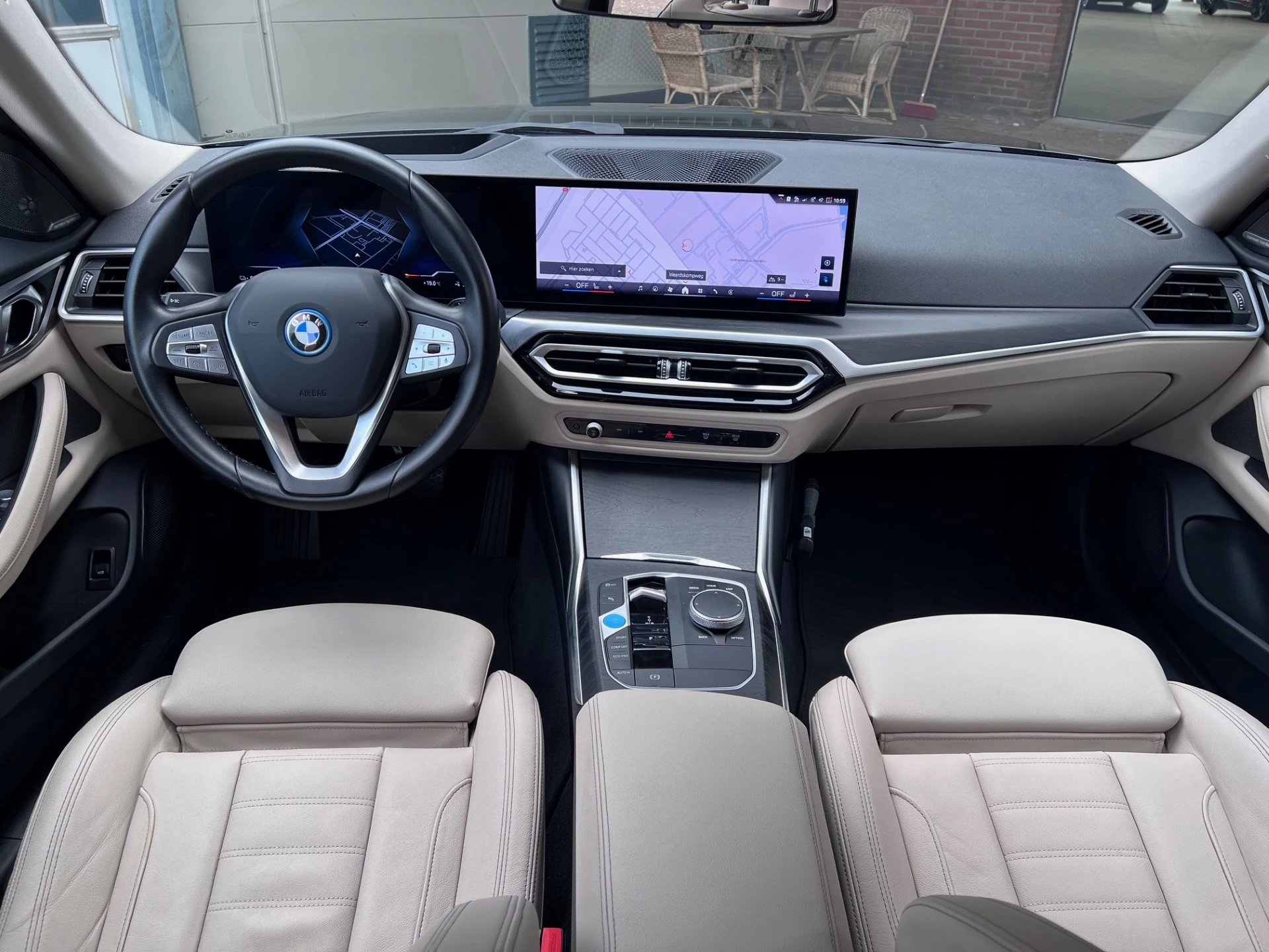 Hoofdafbeelding BMW i4