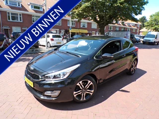 Hoofdafbeelding Kia cee'd Kia cee'd CEE D 1.4i Dynamic Line CAMERA NAVIGATIE TELEFOON CRUISECONTROL..