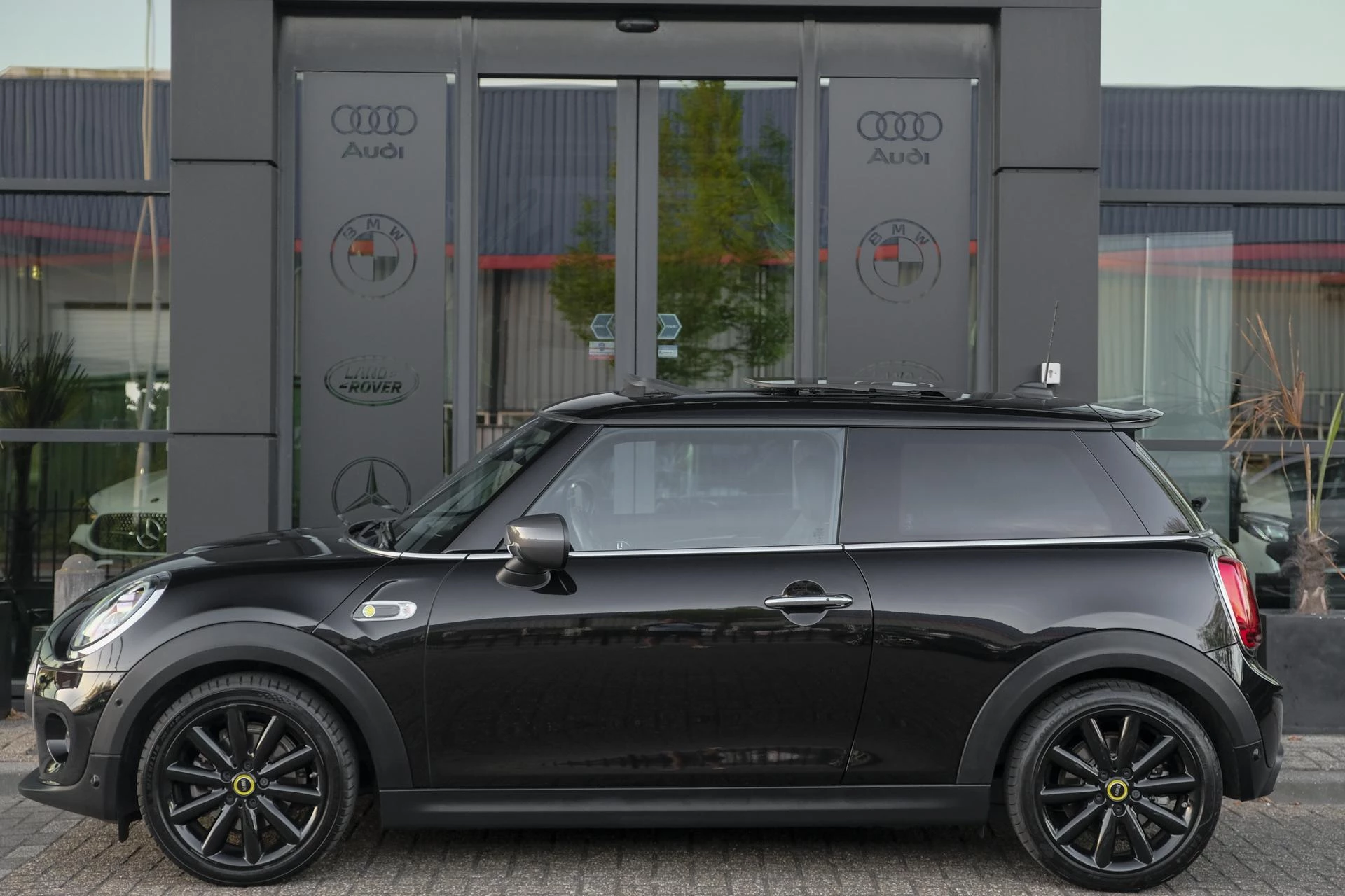 Hoofdafbeelding MINI Electric
