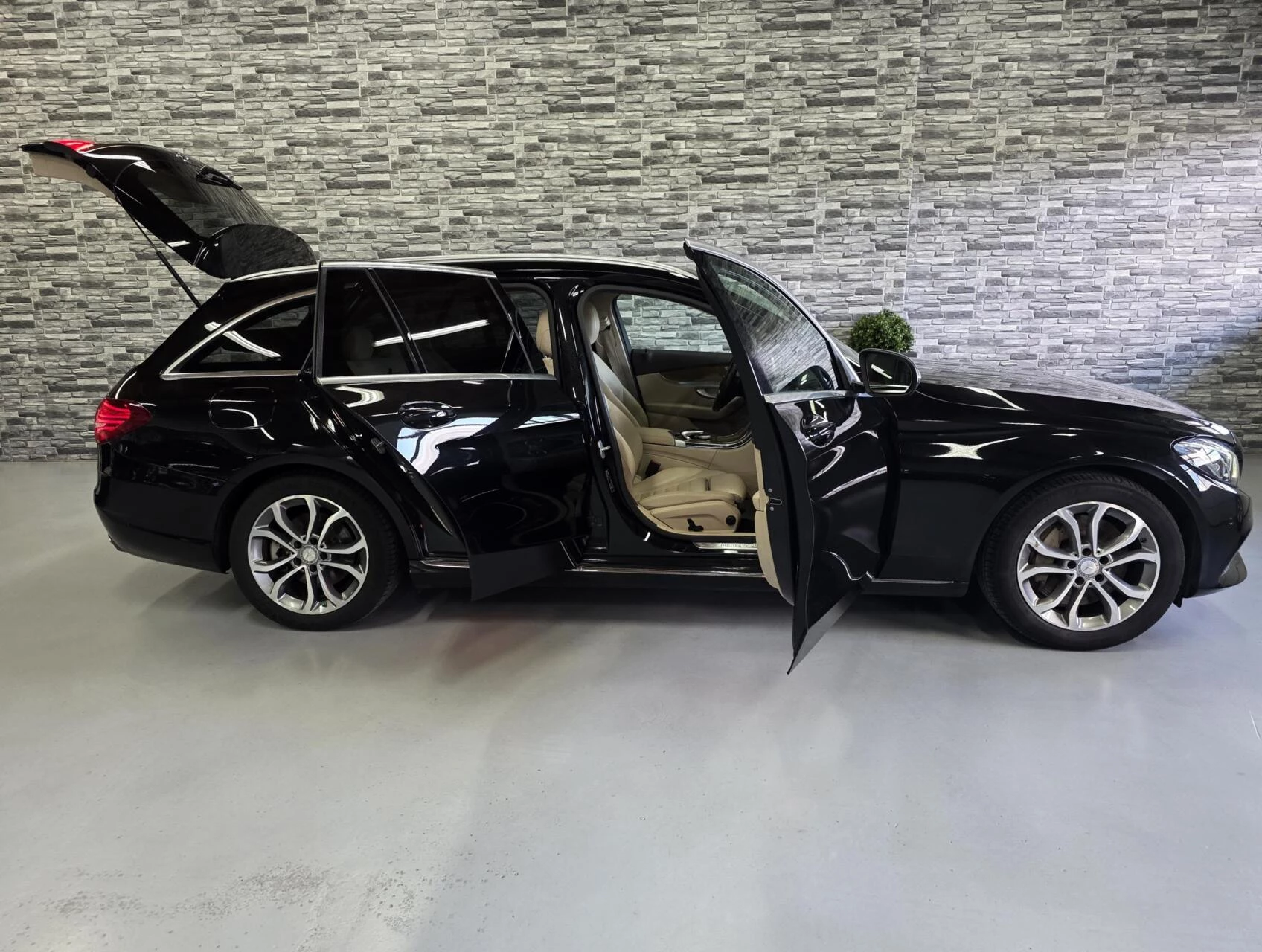 Hoofdafbeelding Mercedes-Benz C-Klasse