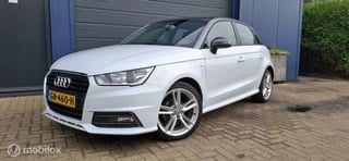 Audi A1 Sportback 1.0 TFSI S-line,Airco,Cruise