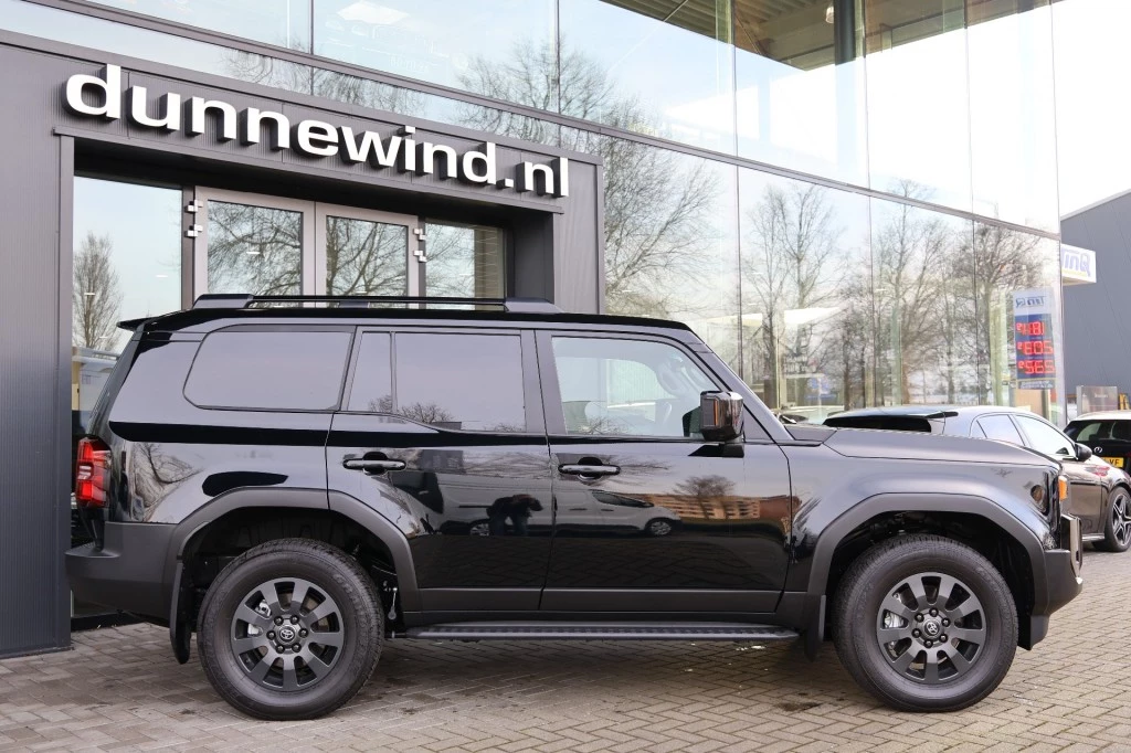 Hoofdafbeelding Toyota Land Cruiser