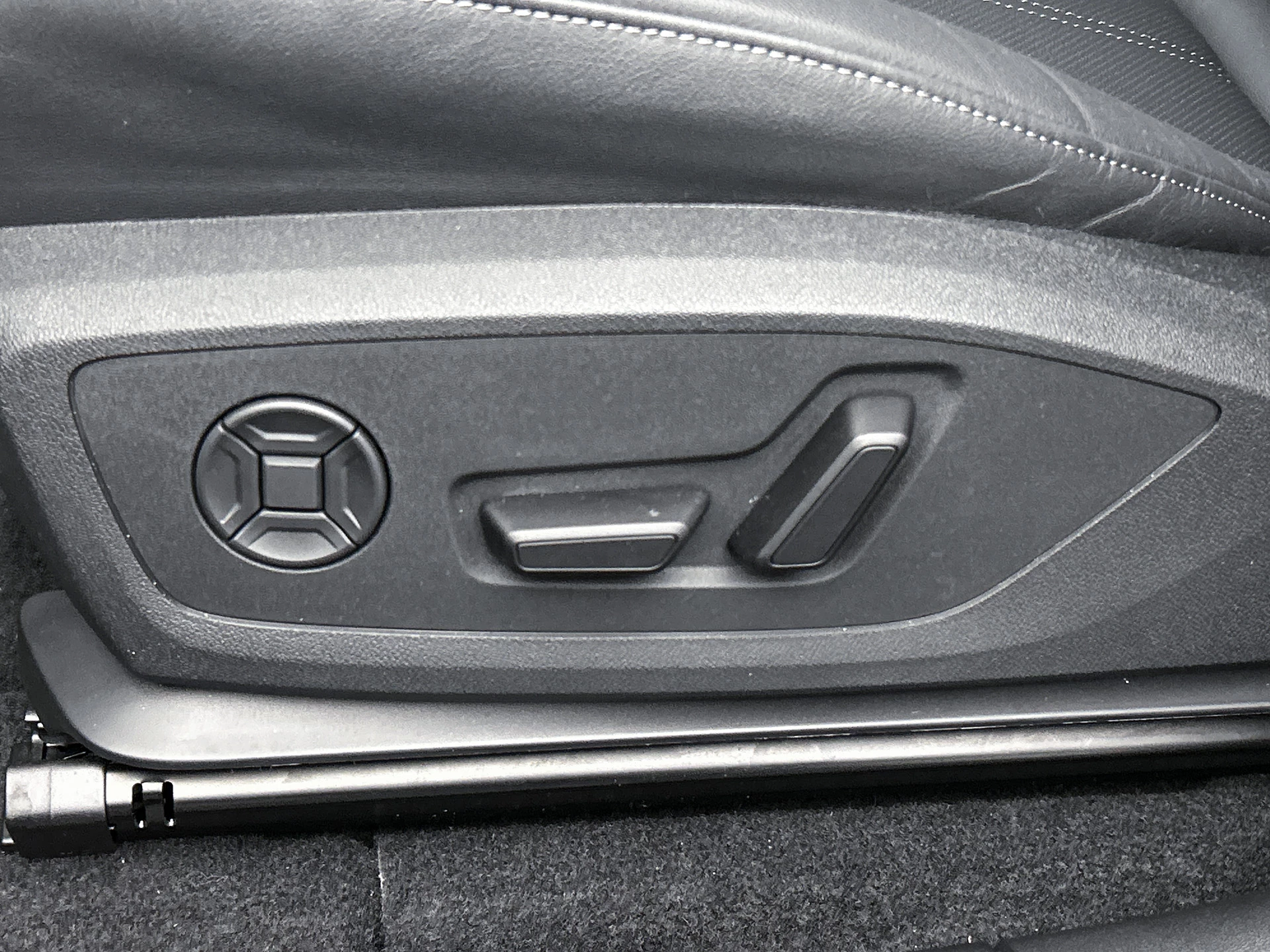 Hoofdafbeelding Audi Q6 e-tron