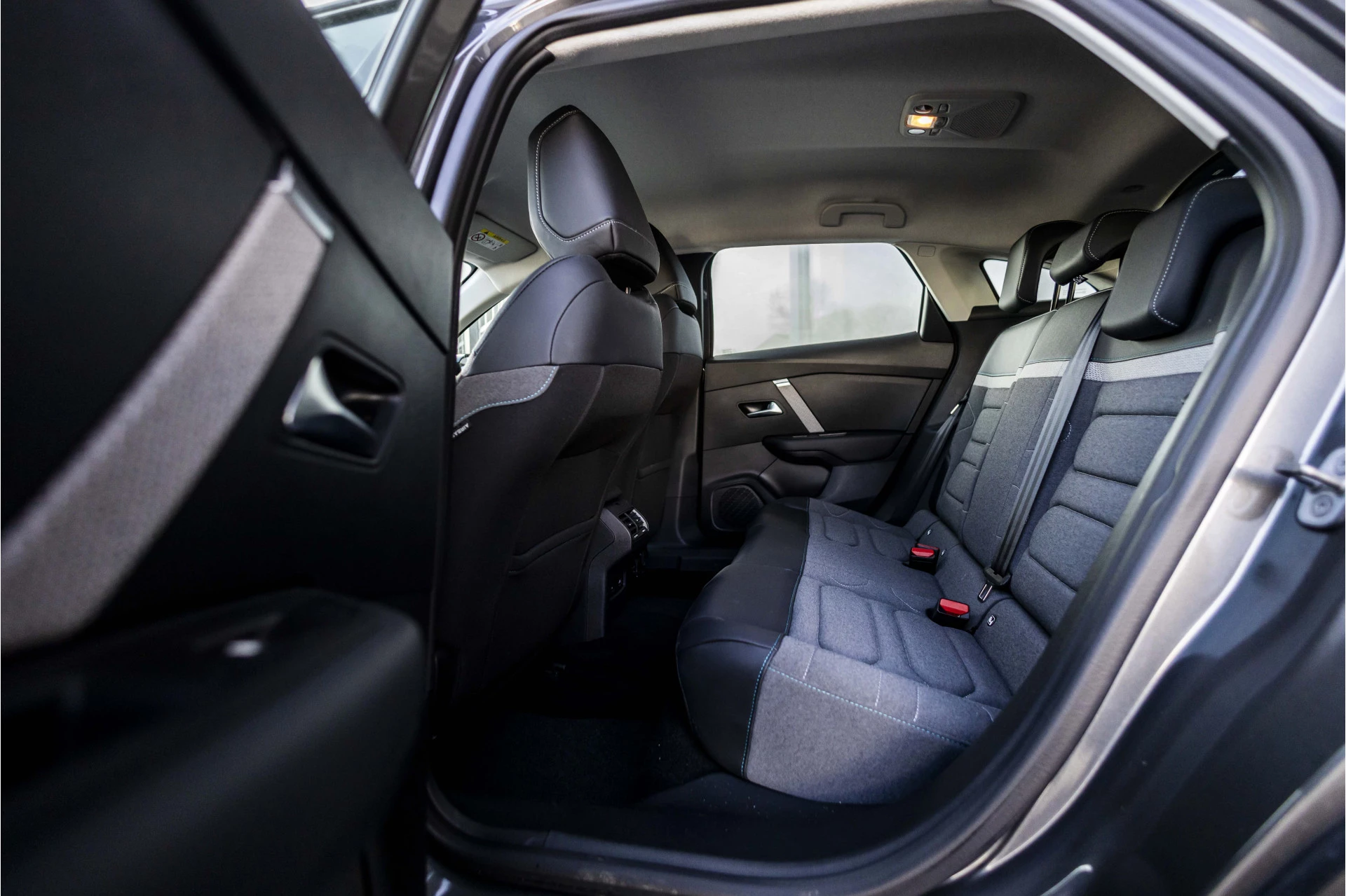 Hoofdafbeelding Citroën ë-C4