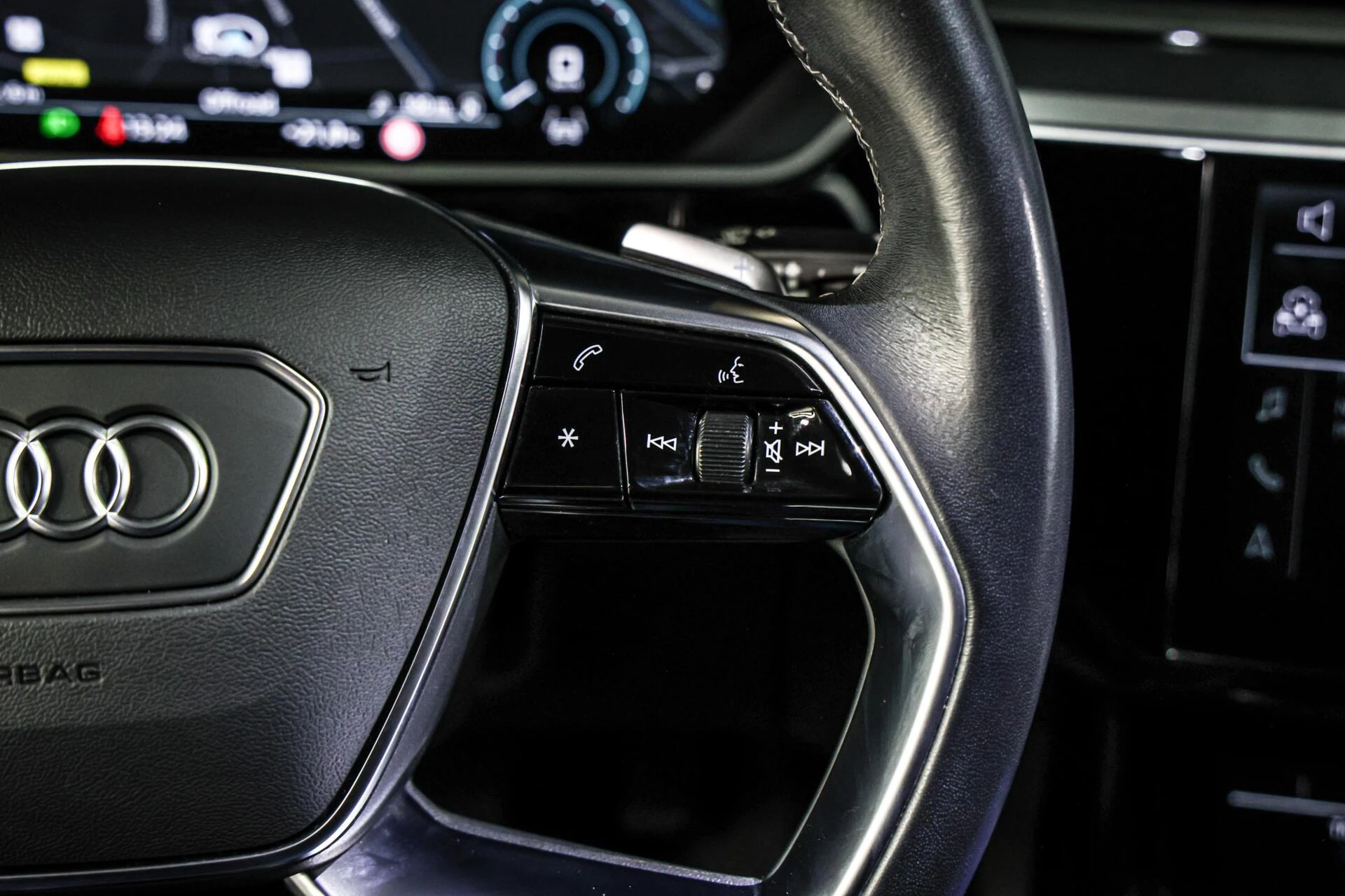 Hoofdafbeelding Audi Q8 e-tron