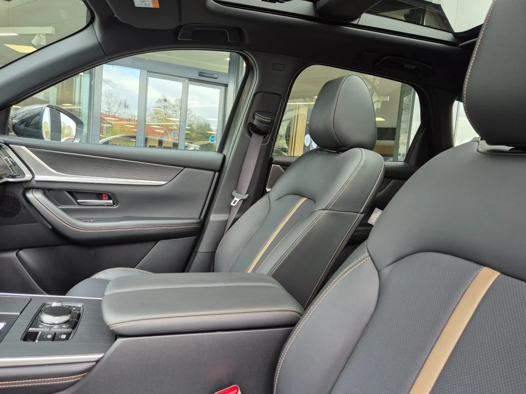 Hoofdafbeelding Mazda CX-60