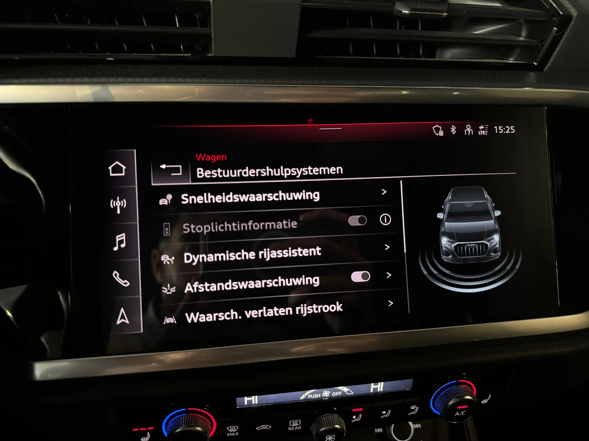 Hoofdafbeelding Audi Q3