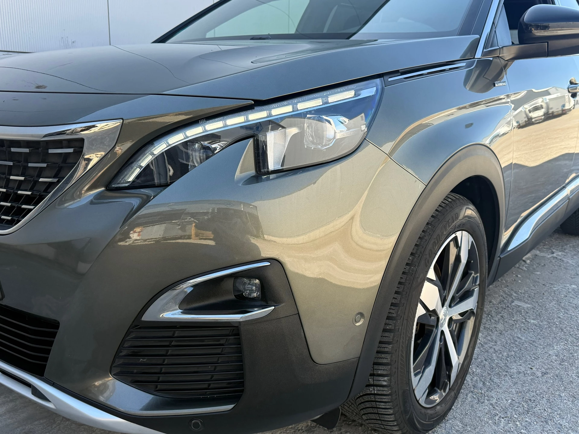 Hoofdafbeelding Peugeot 5008