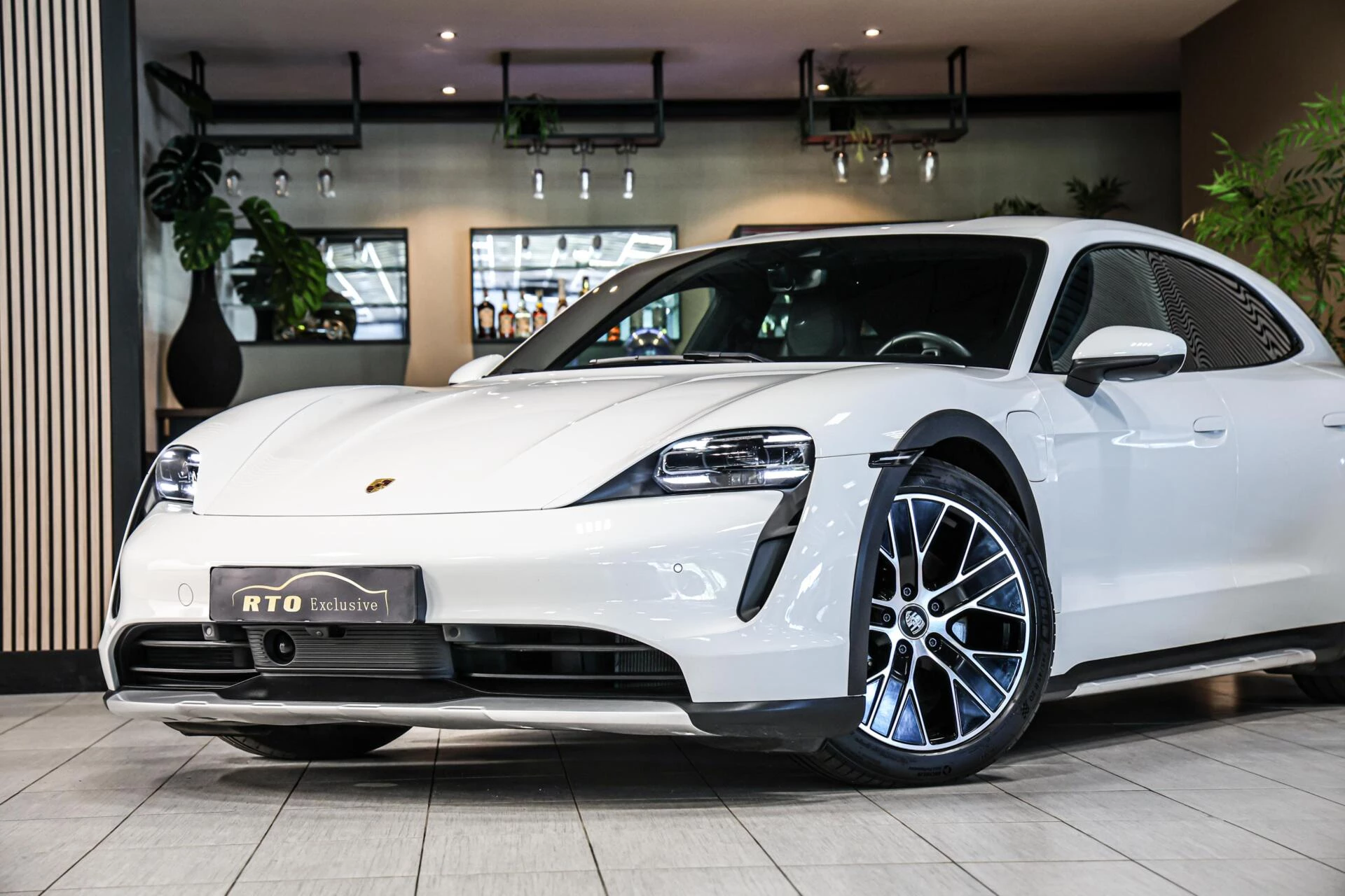 Hoofdafbeelding Porsche Taycan
