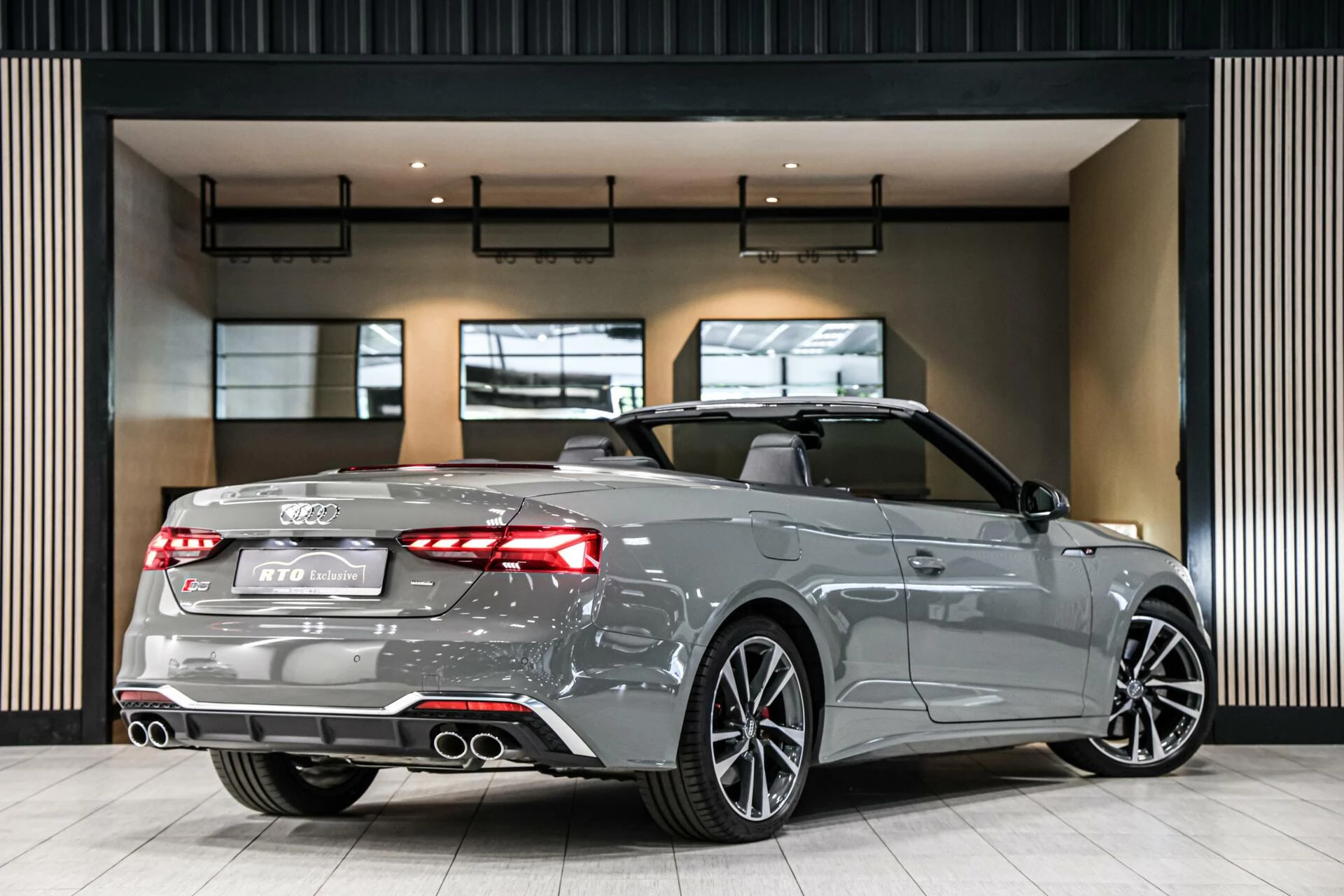 Hoofdafbeelding Audi S5