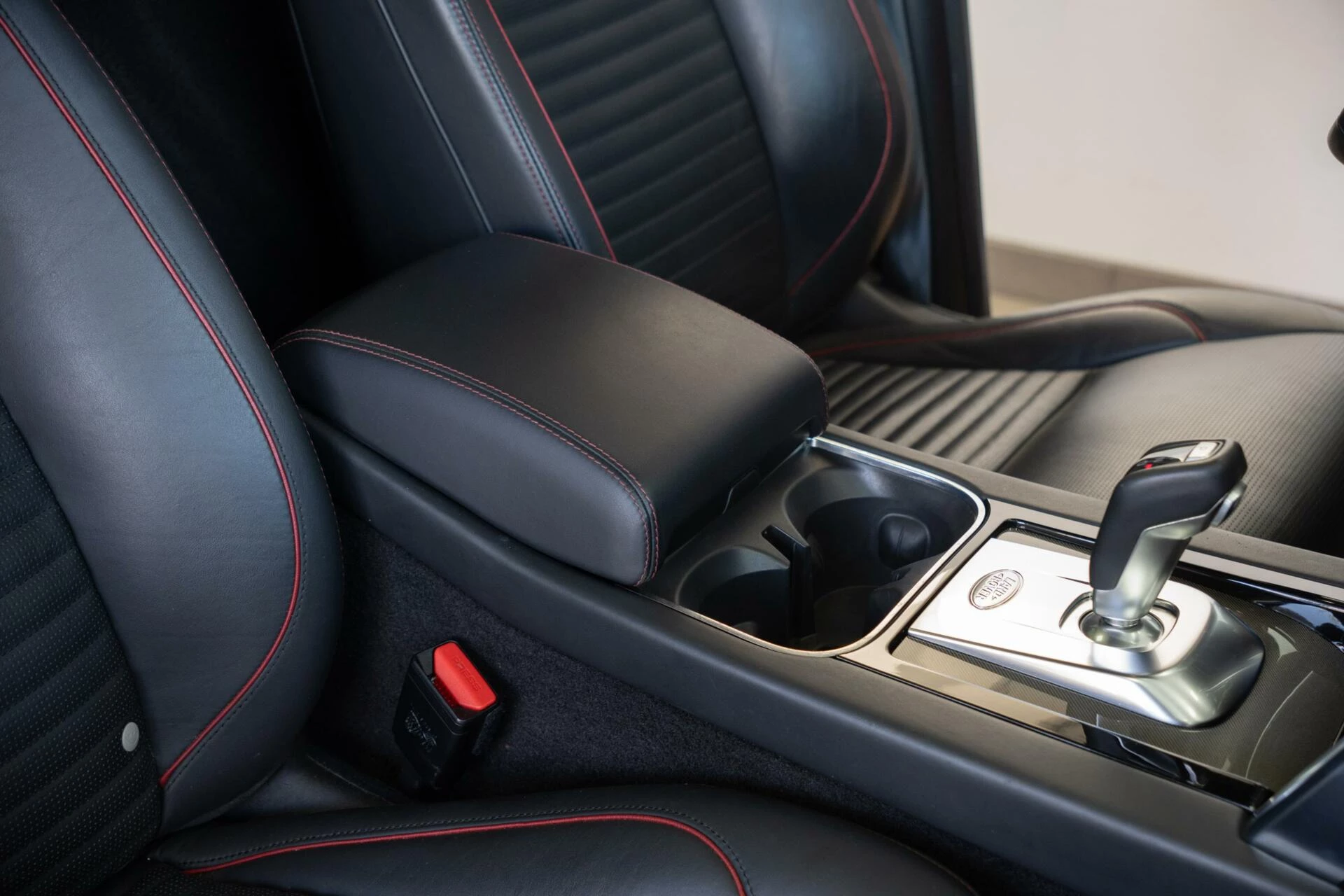 Hoofdafbeelding Land Rover Discovery Sport