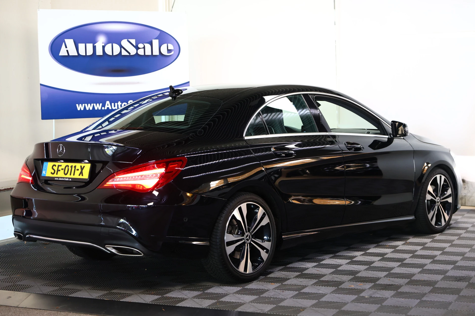 Hoofdafbeelding Mercedes-Benz CLA