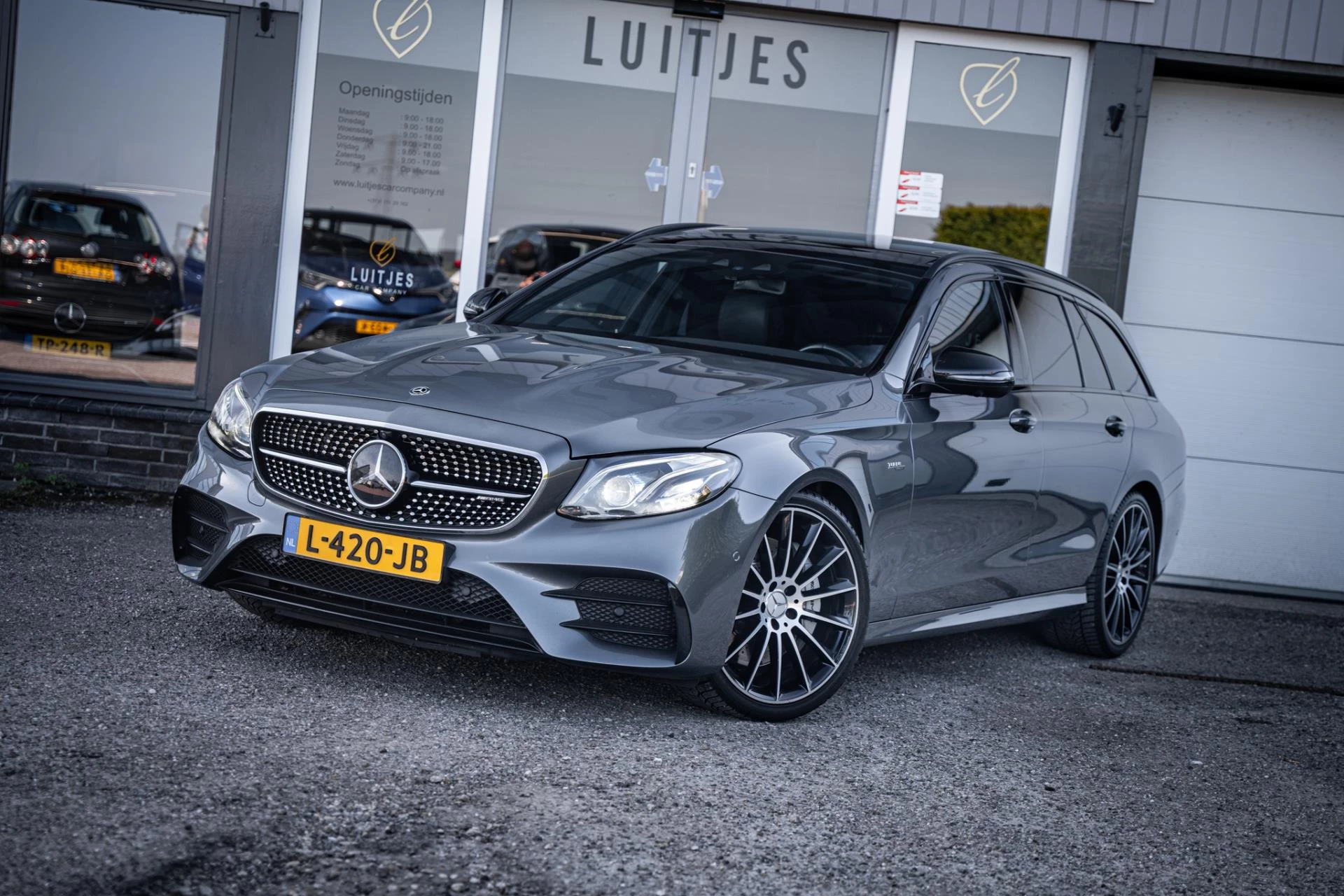 Hoofdafbeelding Mercedes-Benz E-Klasse